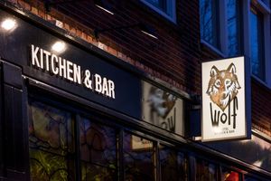 Alojamiento - Wolf Hotel Kitchen & Bar