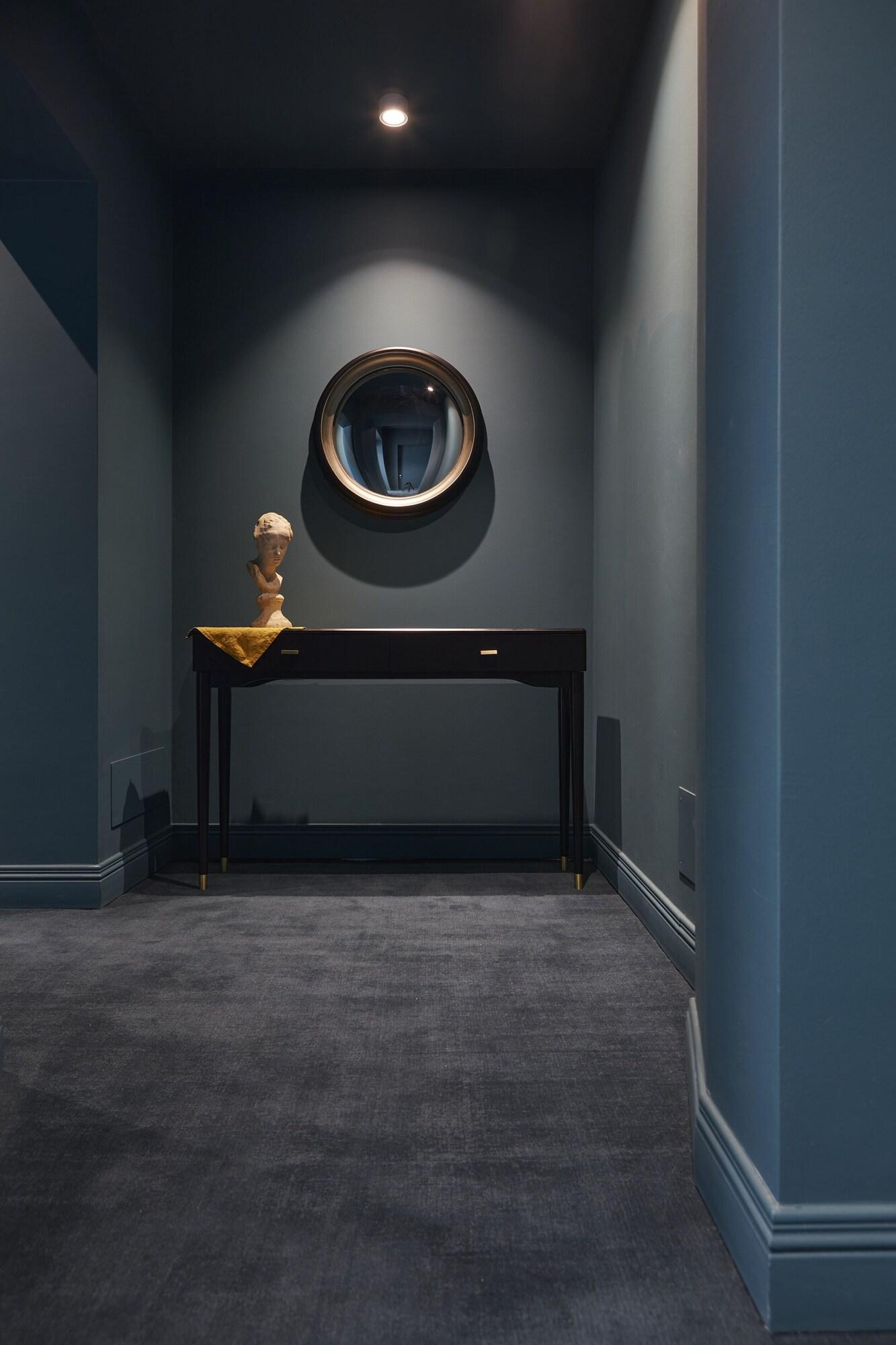 Vista Lobby The Townhouse