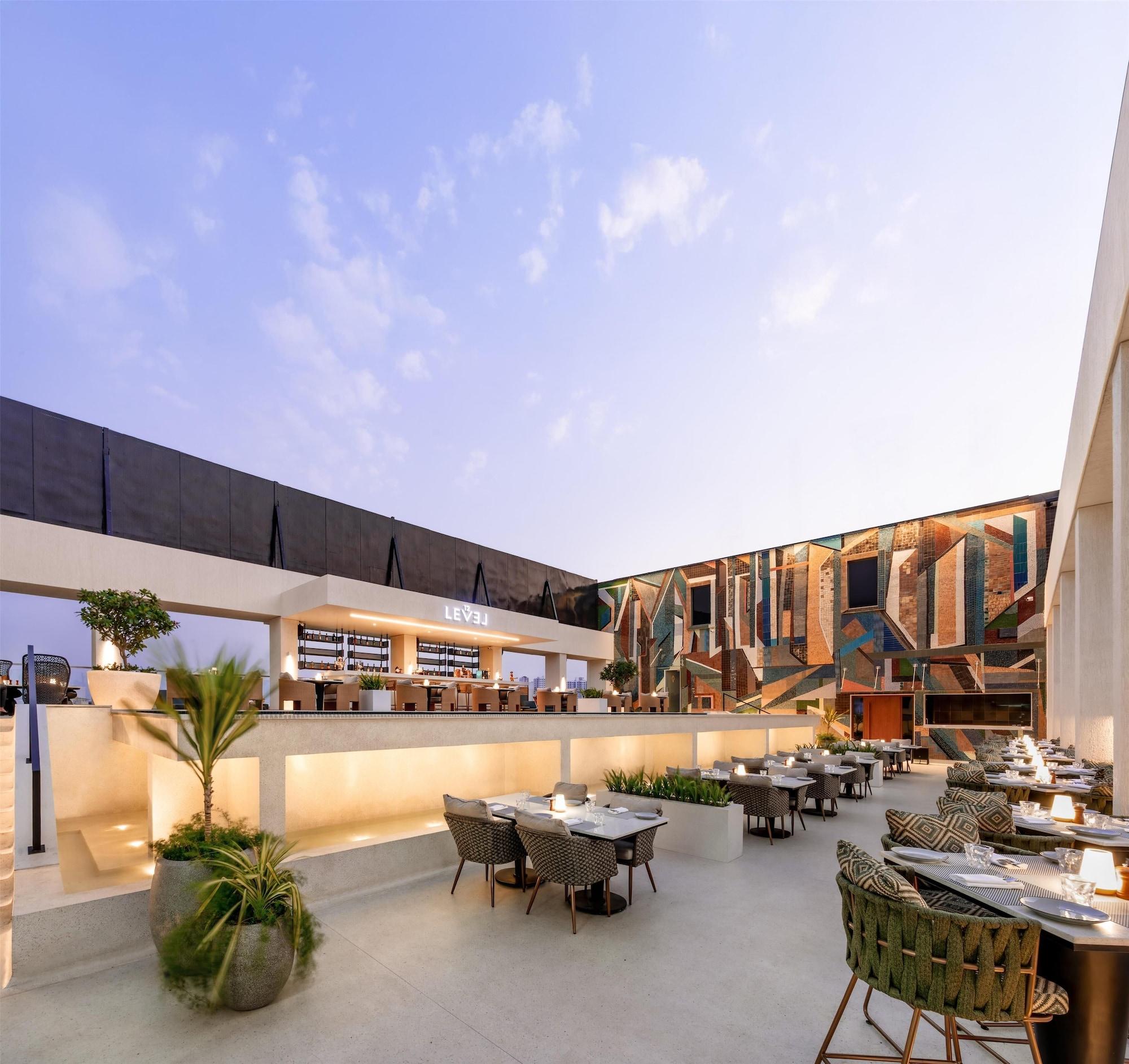 Restaurant Doubletree By Hilton Pune - Chinchwad