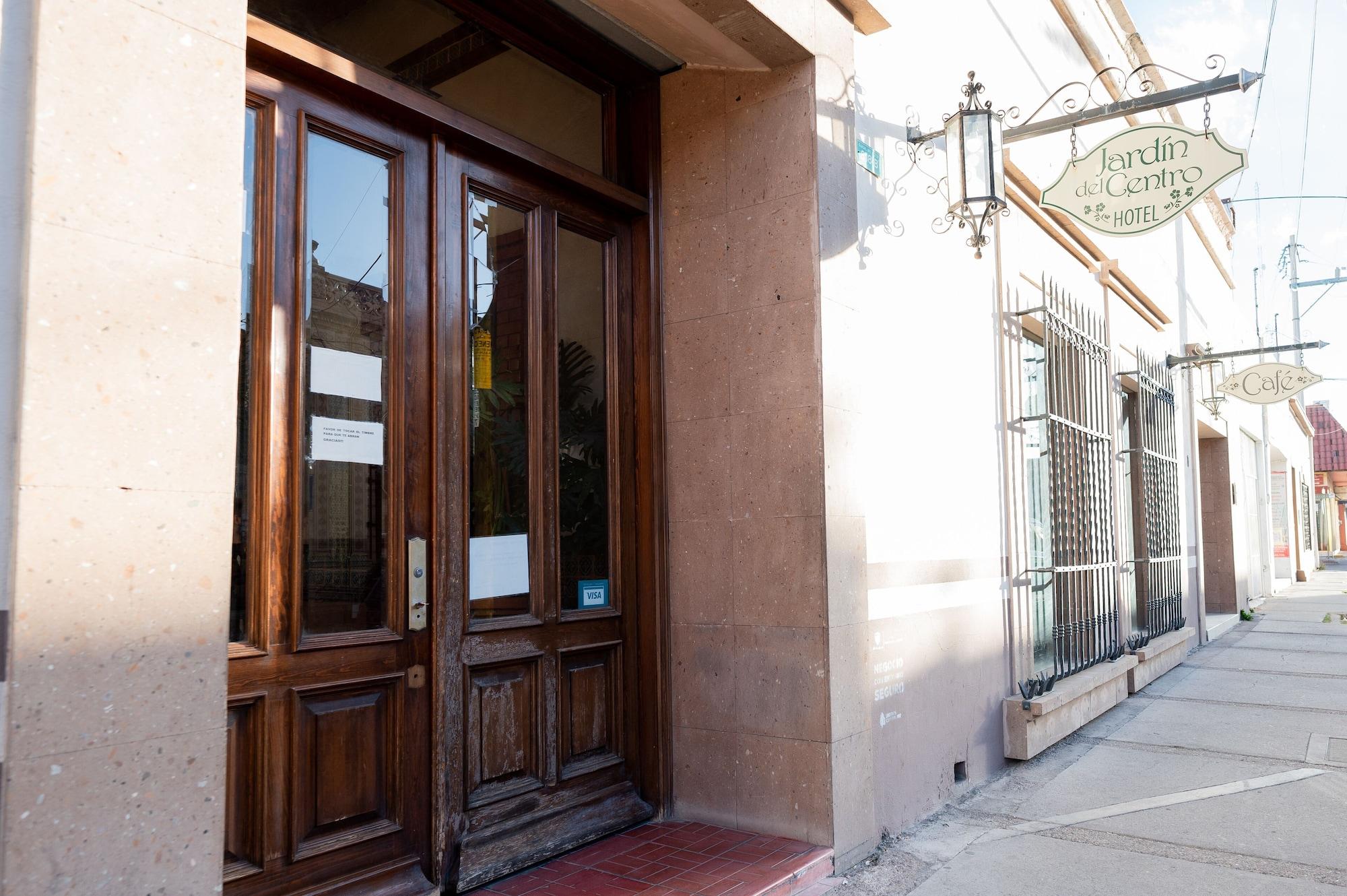 Vista Exterior Hotel Jardin del Centro