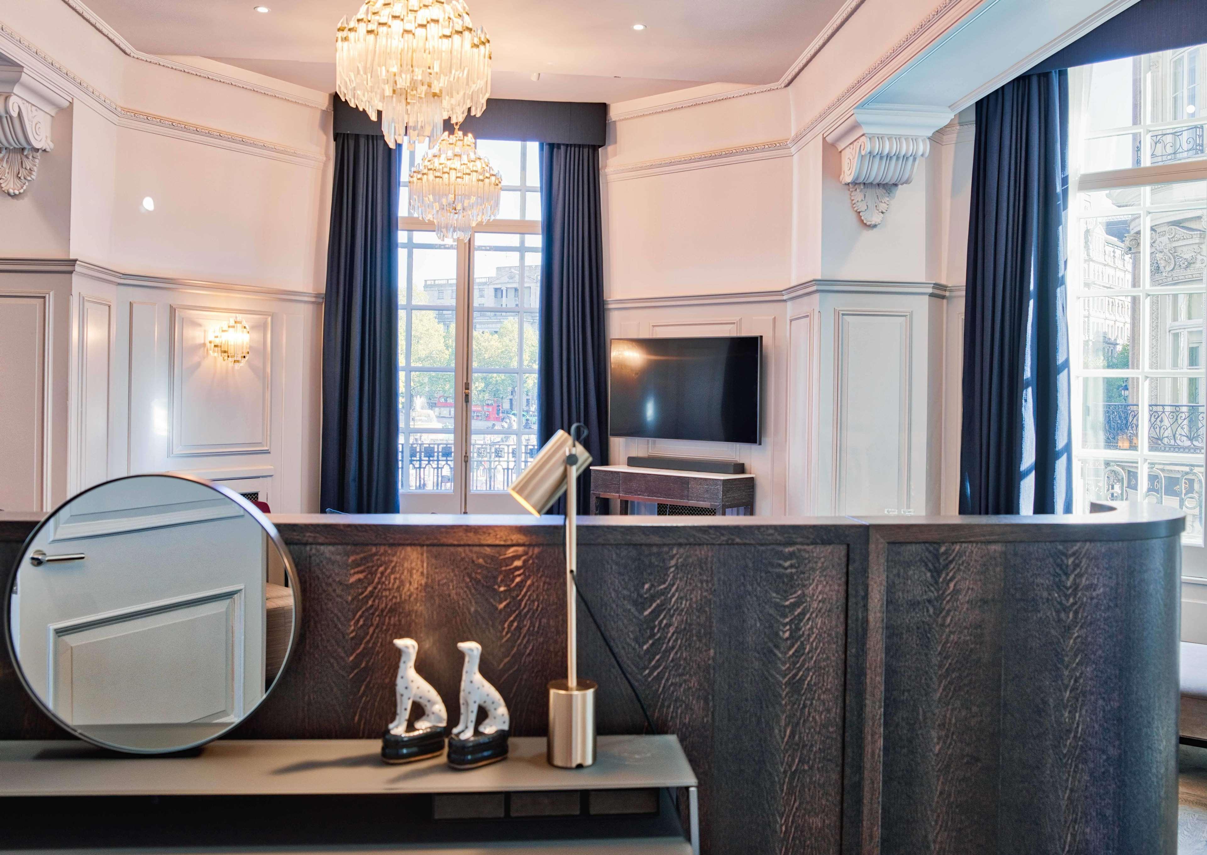 Instalaciones Recreativas The Trafalgar St. James London, Curio Collection by Hilton