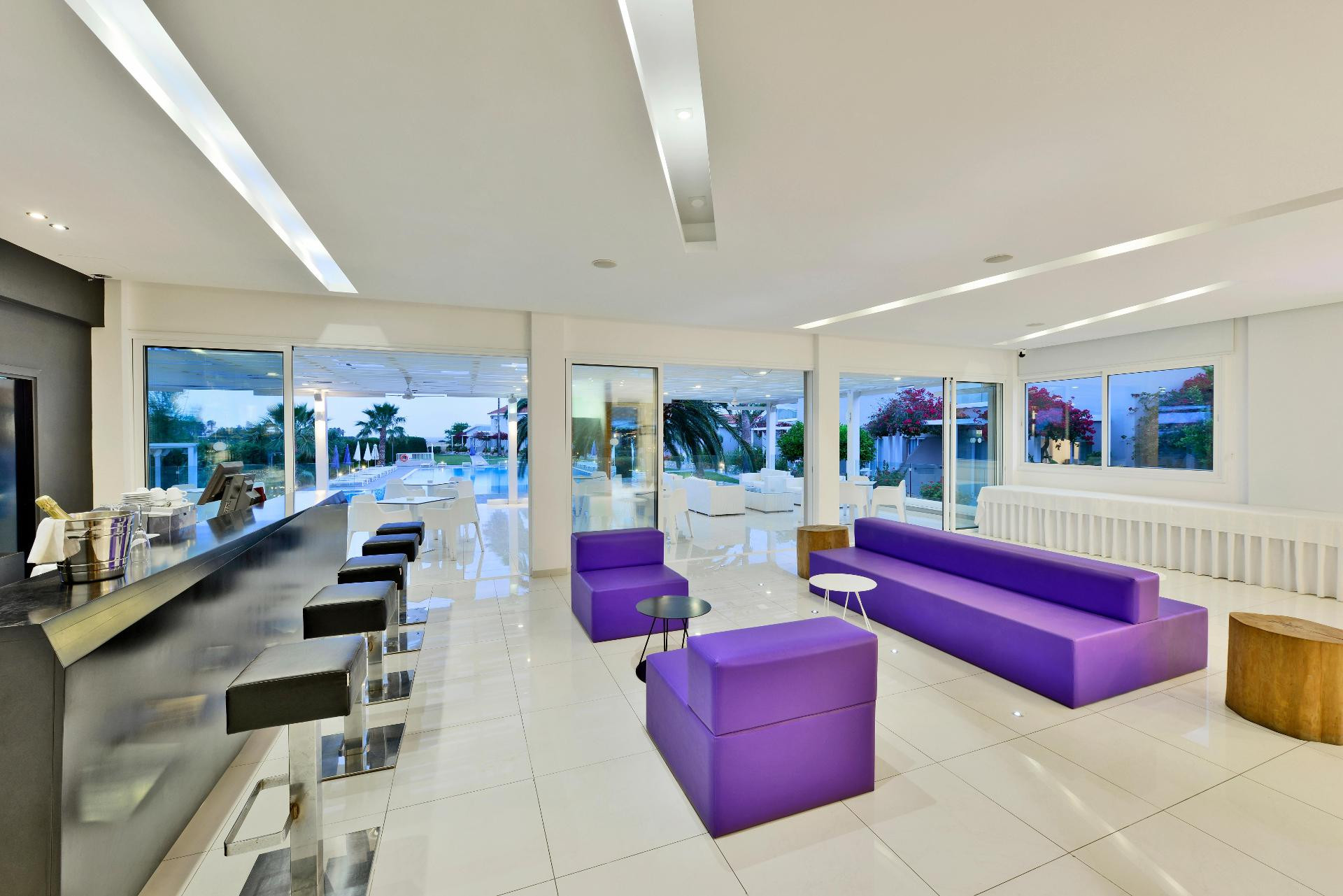 Vista Lobby Mon Repos Hotel