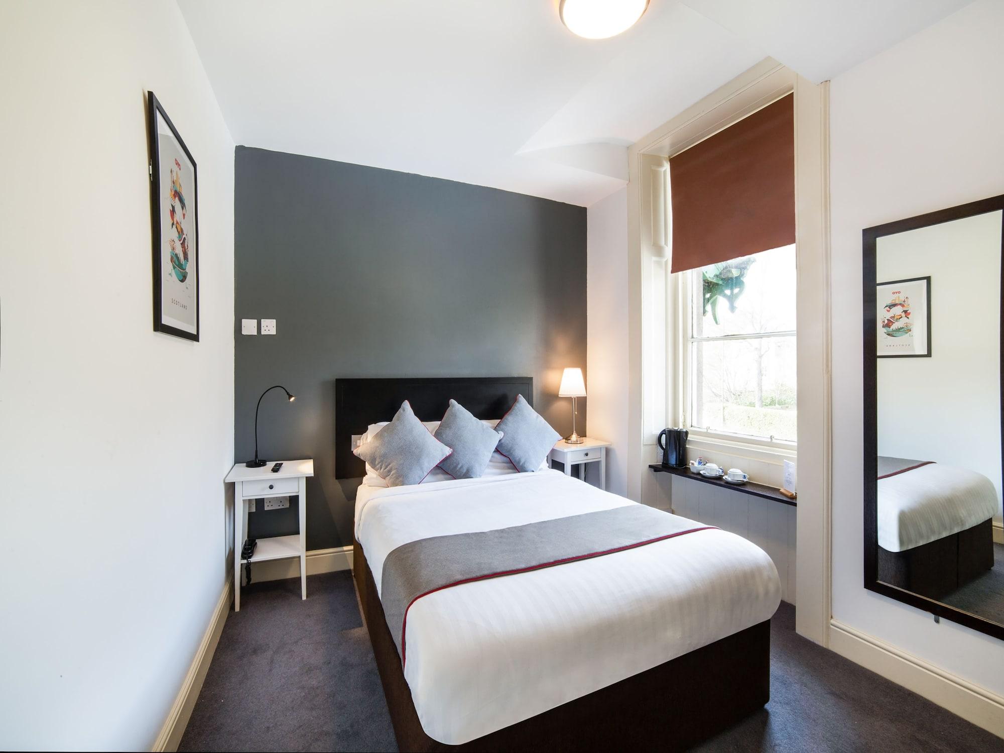 Varios Victoria Park House Hotel