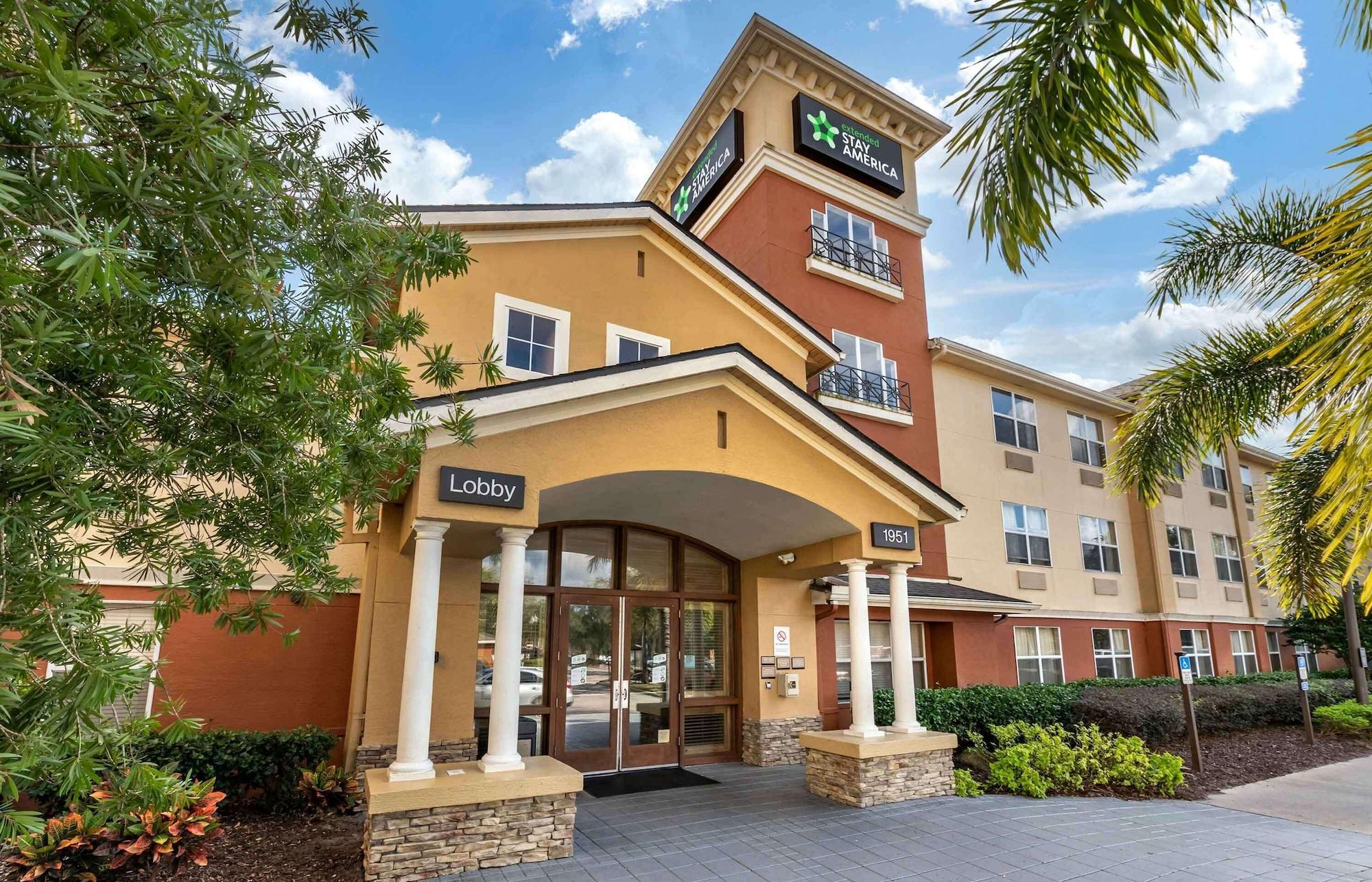 Vista Exterior Extended Stay America Select Suites - Orlando - Maitland - Summit Tower Blv