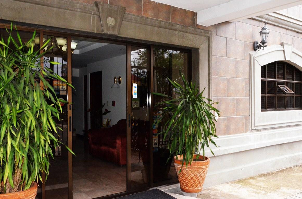 Vista Lobby Hotel Plaza Real Suites & Apartments