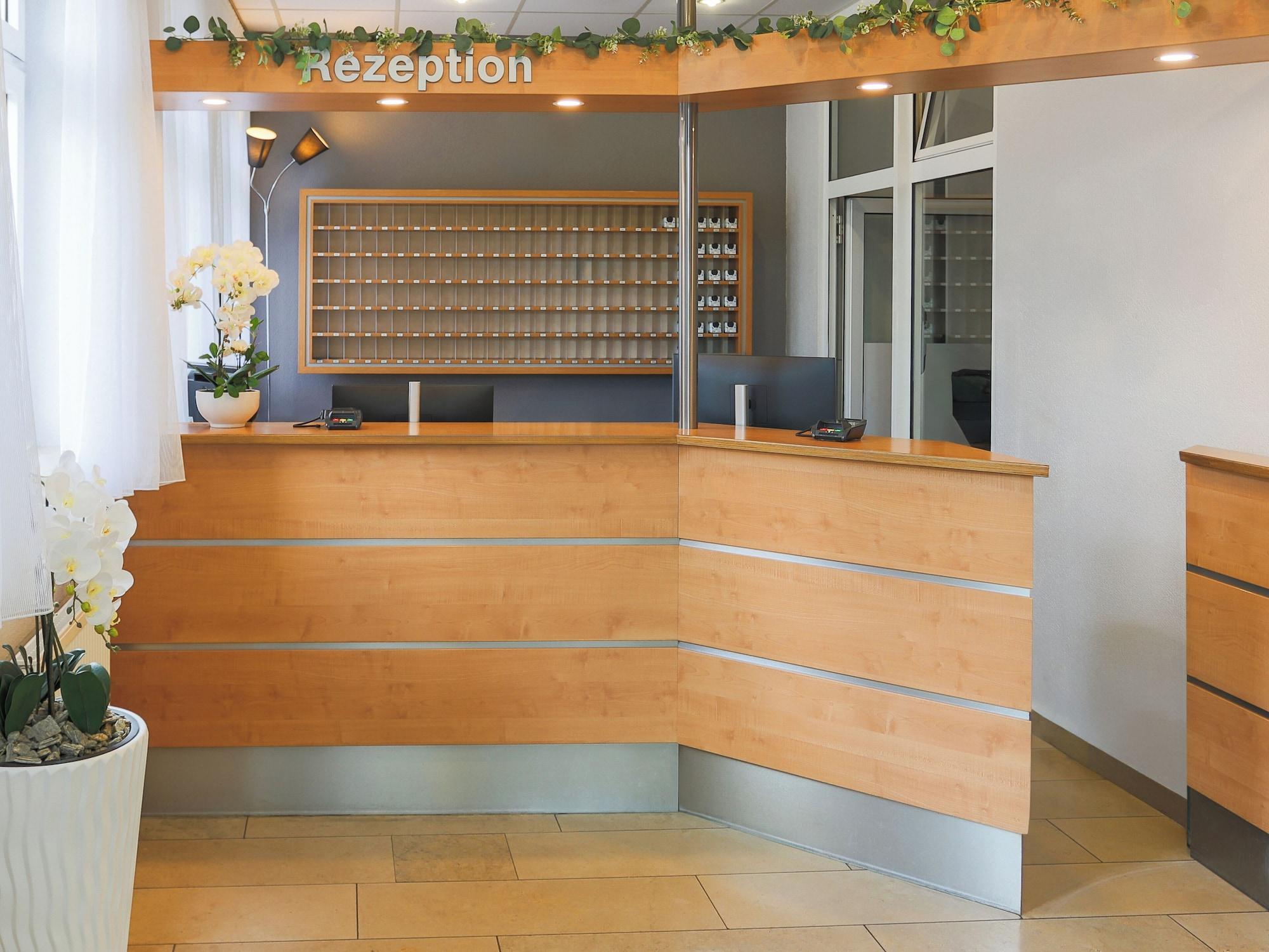 Vista Lobby B&B HOTEL Mannheim-City