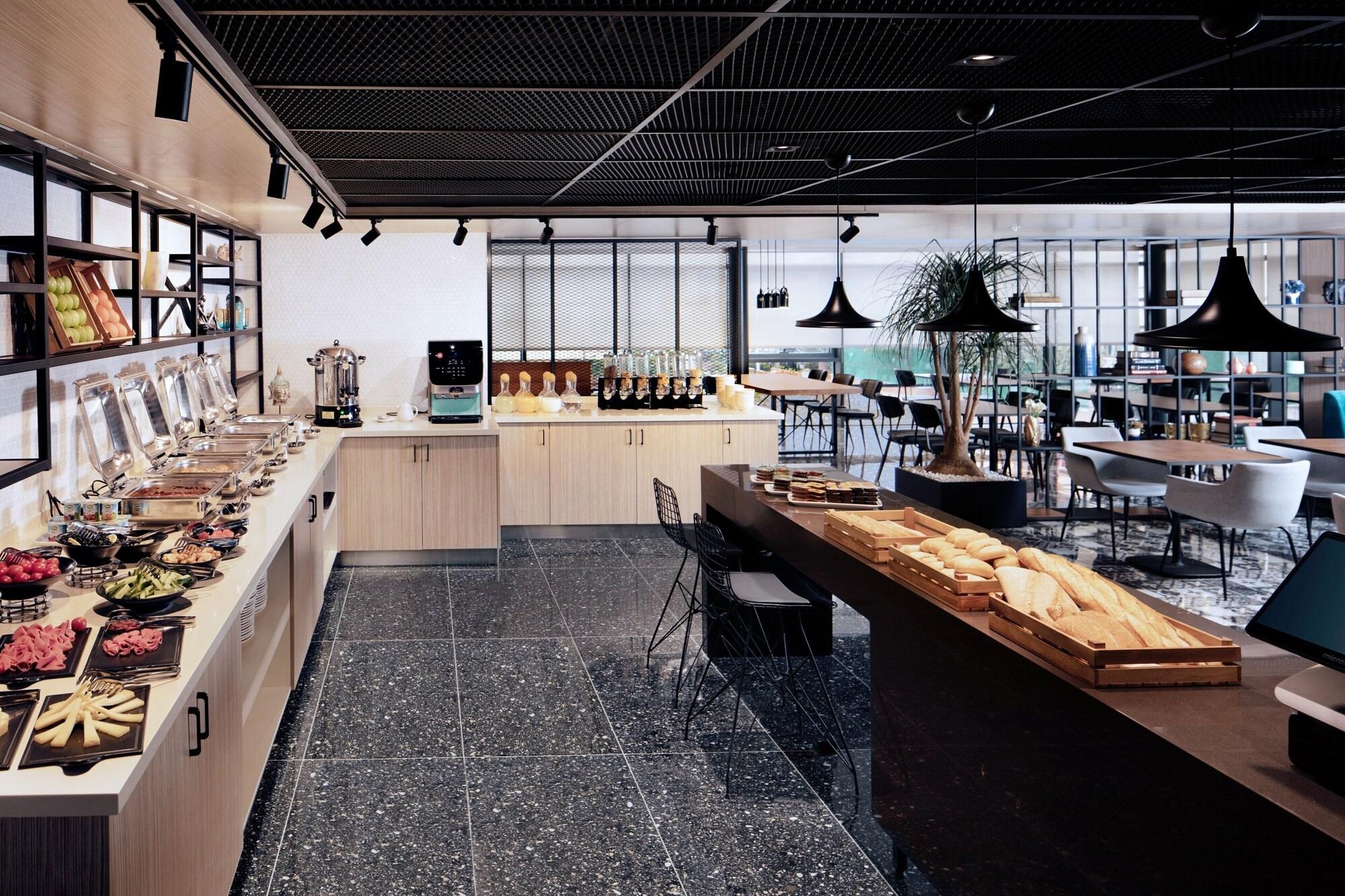 Restaurant Residence Inn by Marriott Istanbul Atasehir