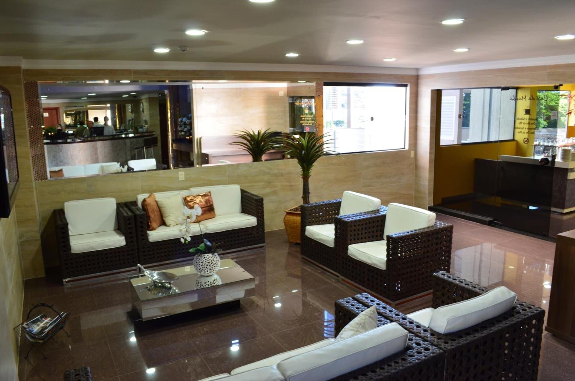 Vista Lobby JP Palace Hotel