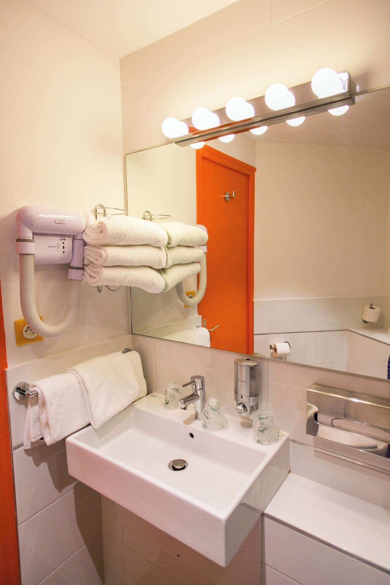 Equipamiento de Habitación Hôtel Gabriel