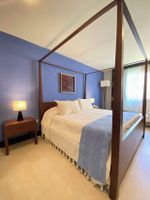 Alquiler Vacacional - Fabulous condo steps from the beach and 5th Ave, rooftop pool