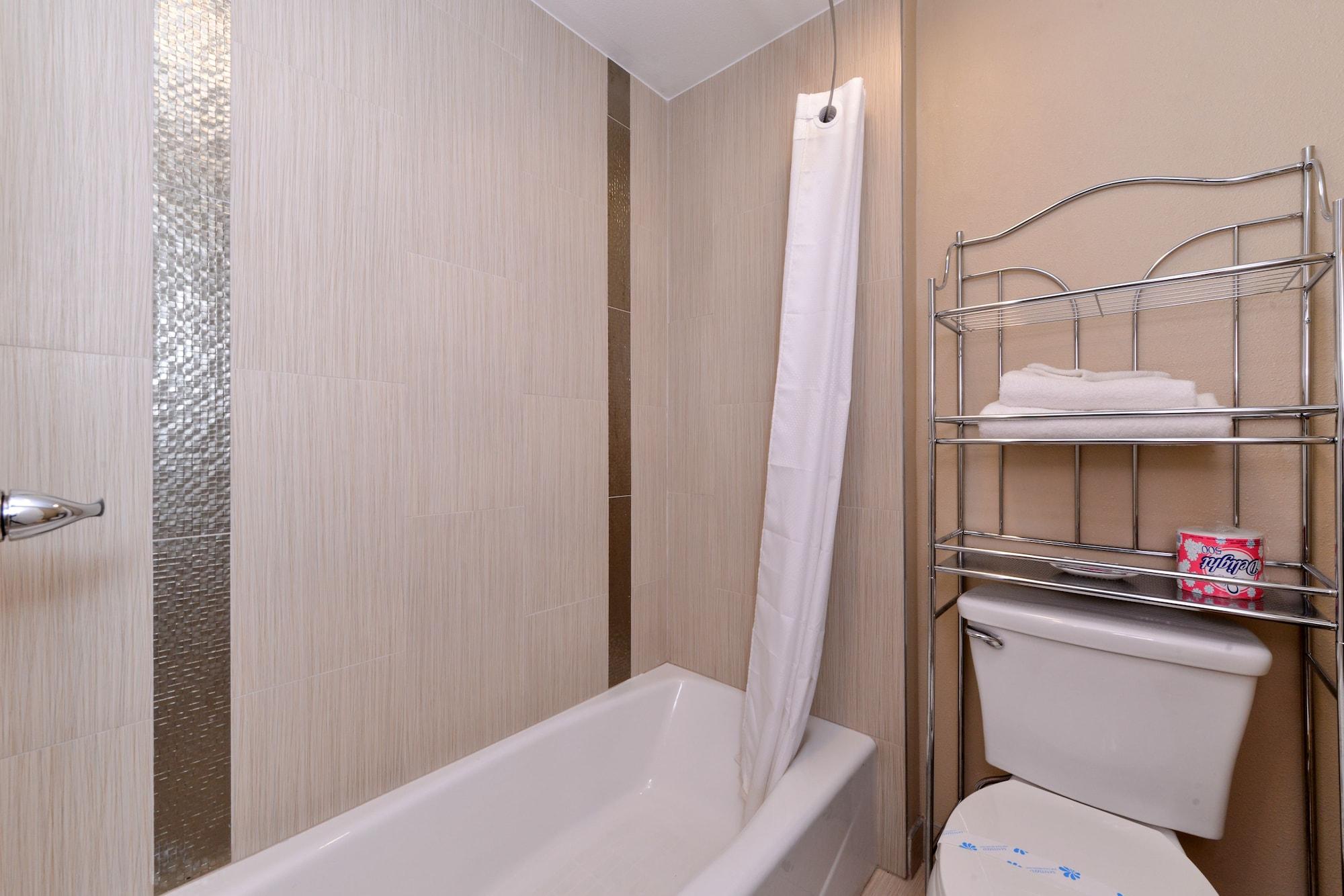 Baño Highlander Motel