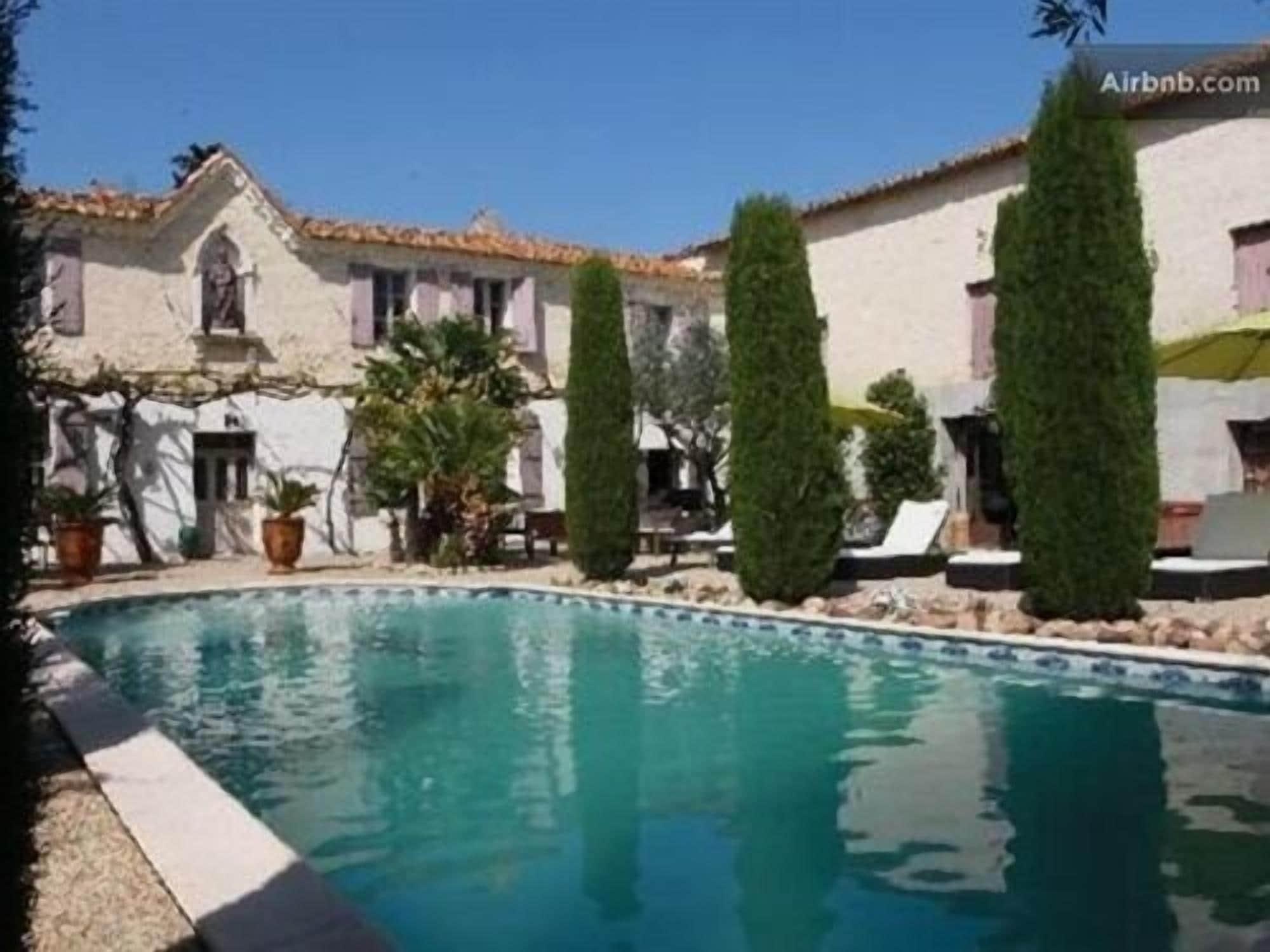 Varios Le Domaine de la Fosse