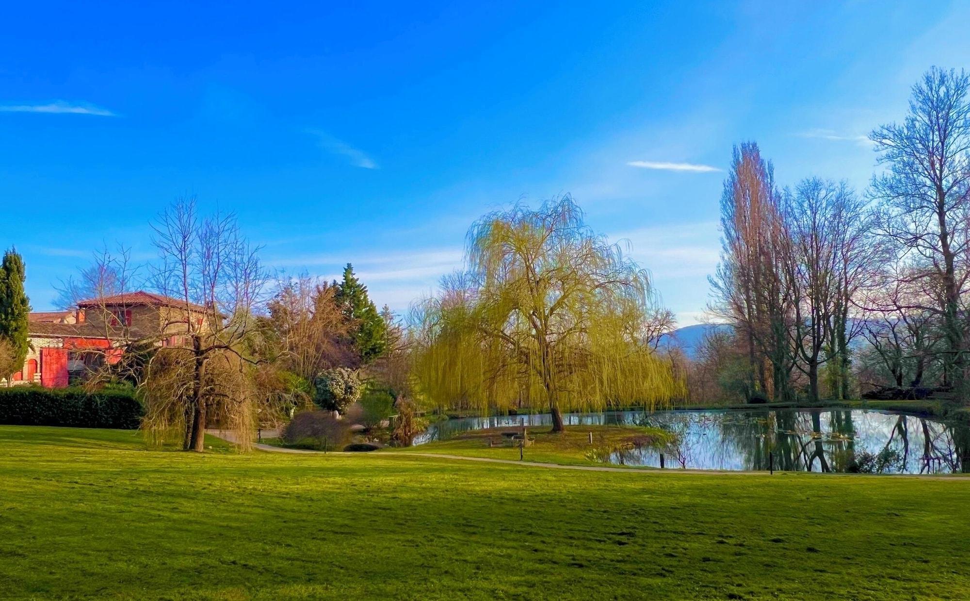 Vista Exterior Le Domaine de Gorneton