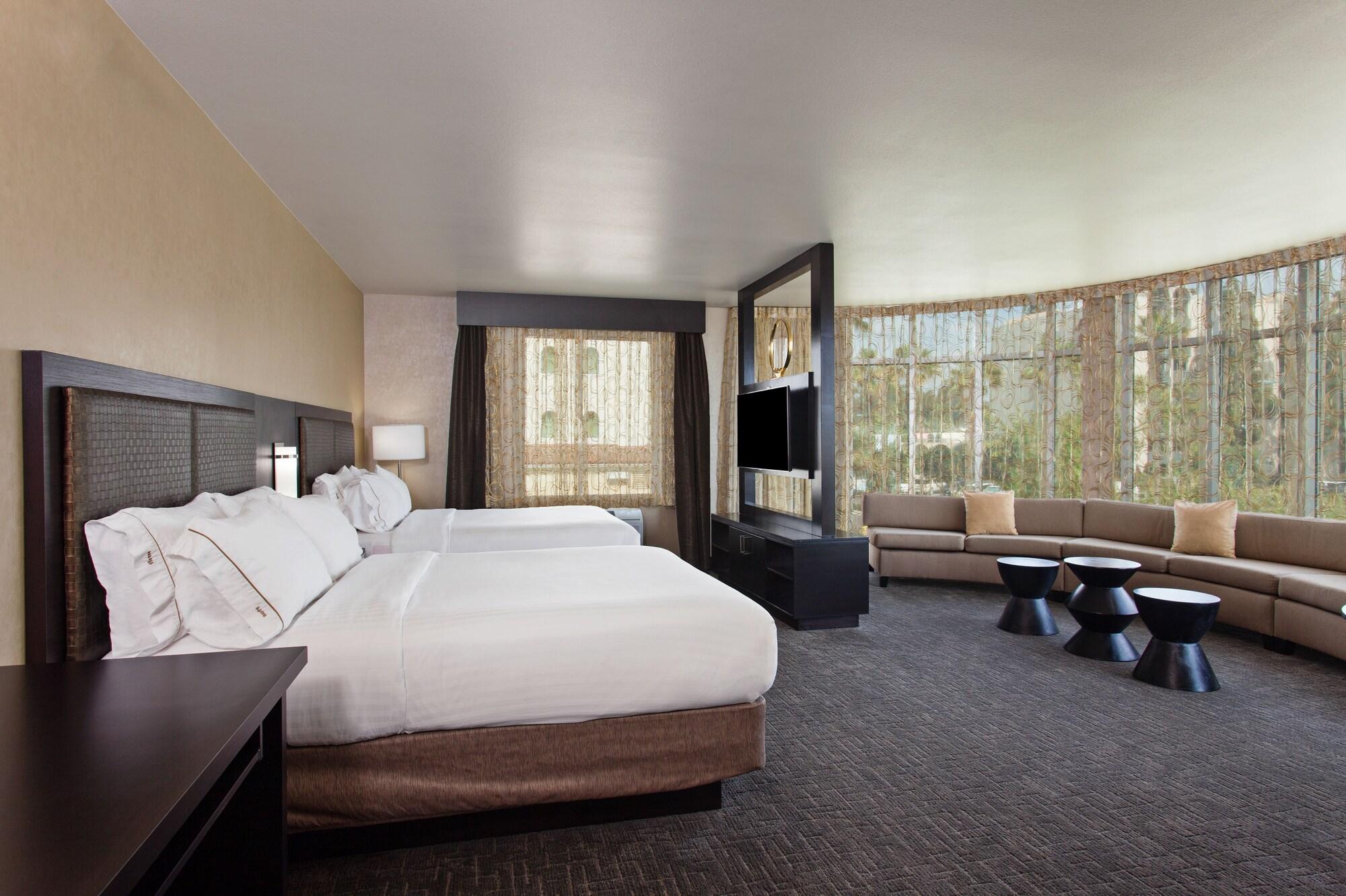 Habitación Holiday Inn Express & Suites Anaheim Resort Area by IHG