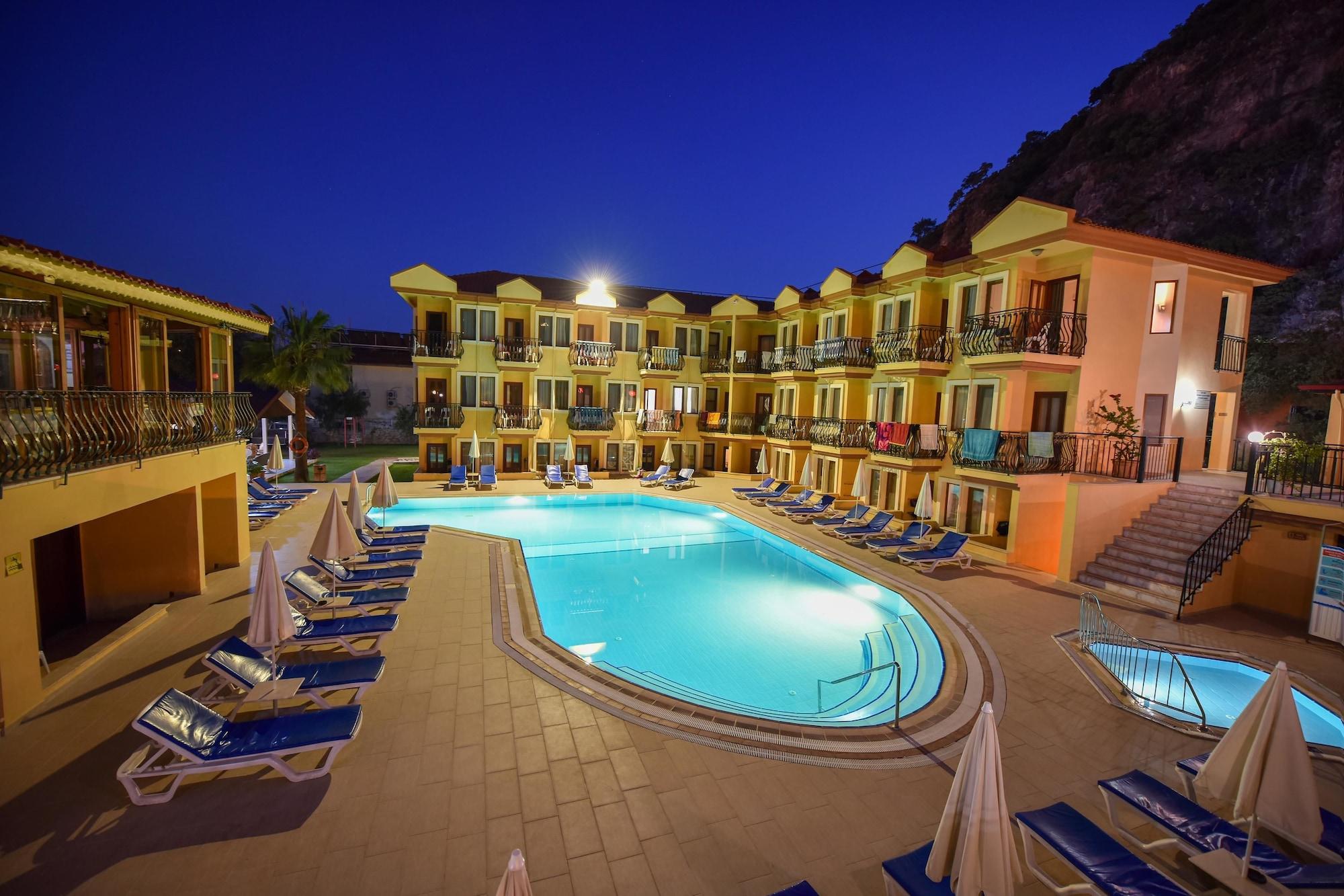 Vista Exterior Belcehan Beach Hotel