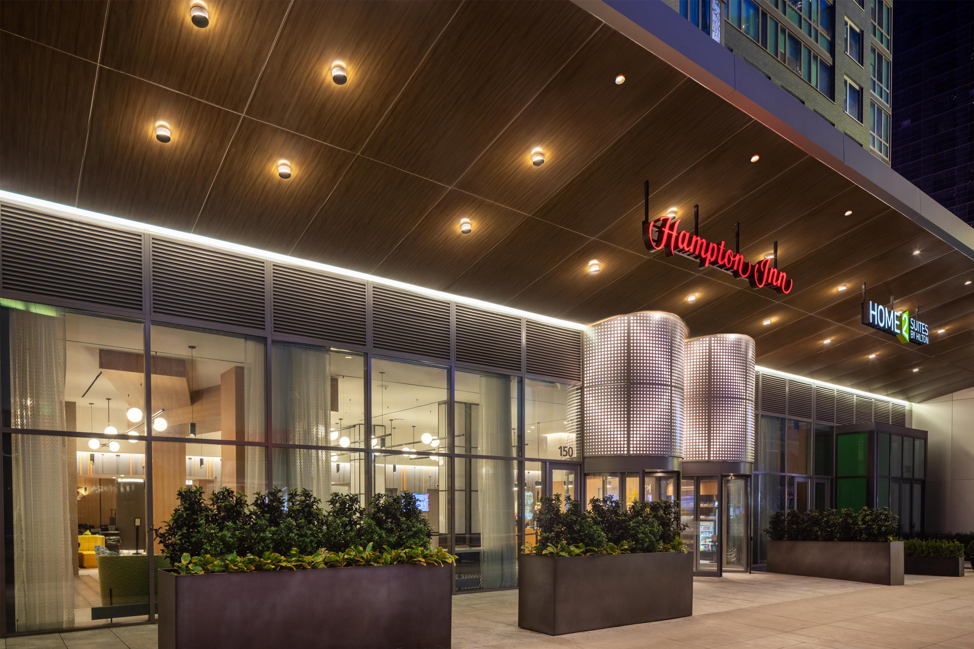 Varios Home2 Suites By Hilton New York Times Square