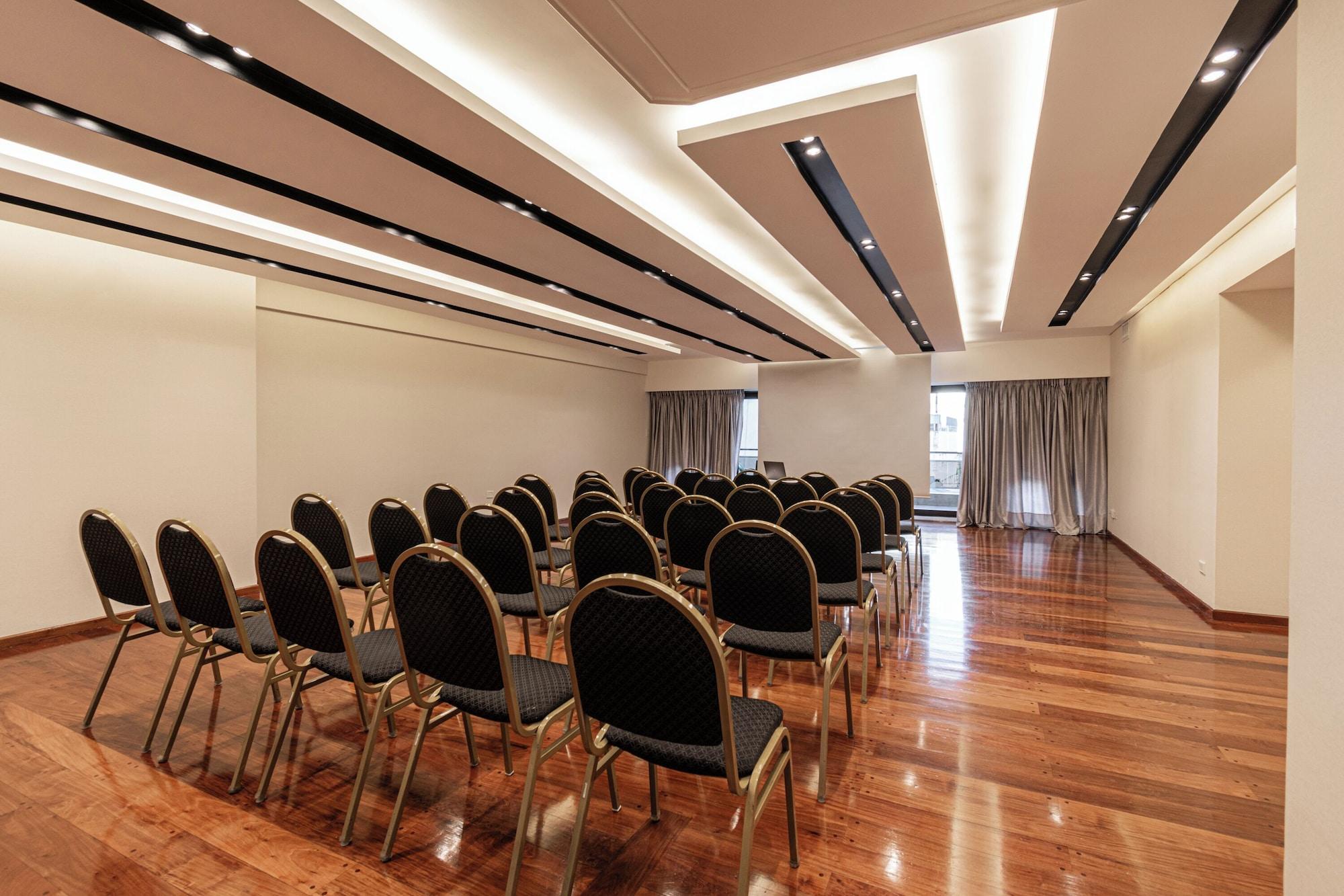 Sala de Reuniones Feir's Park Hotel