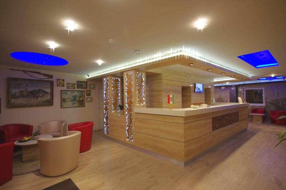 Vista Lobby Hotel Vadászkürt Superior