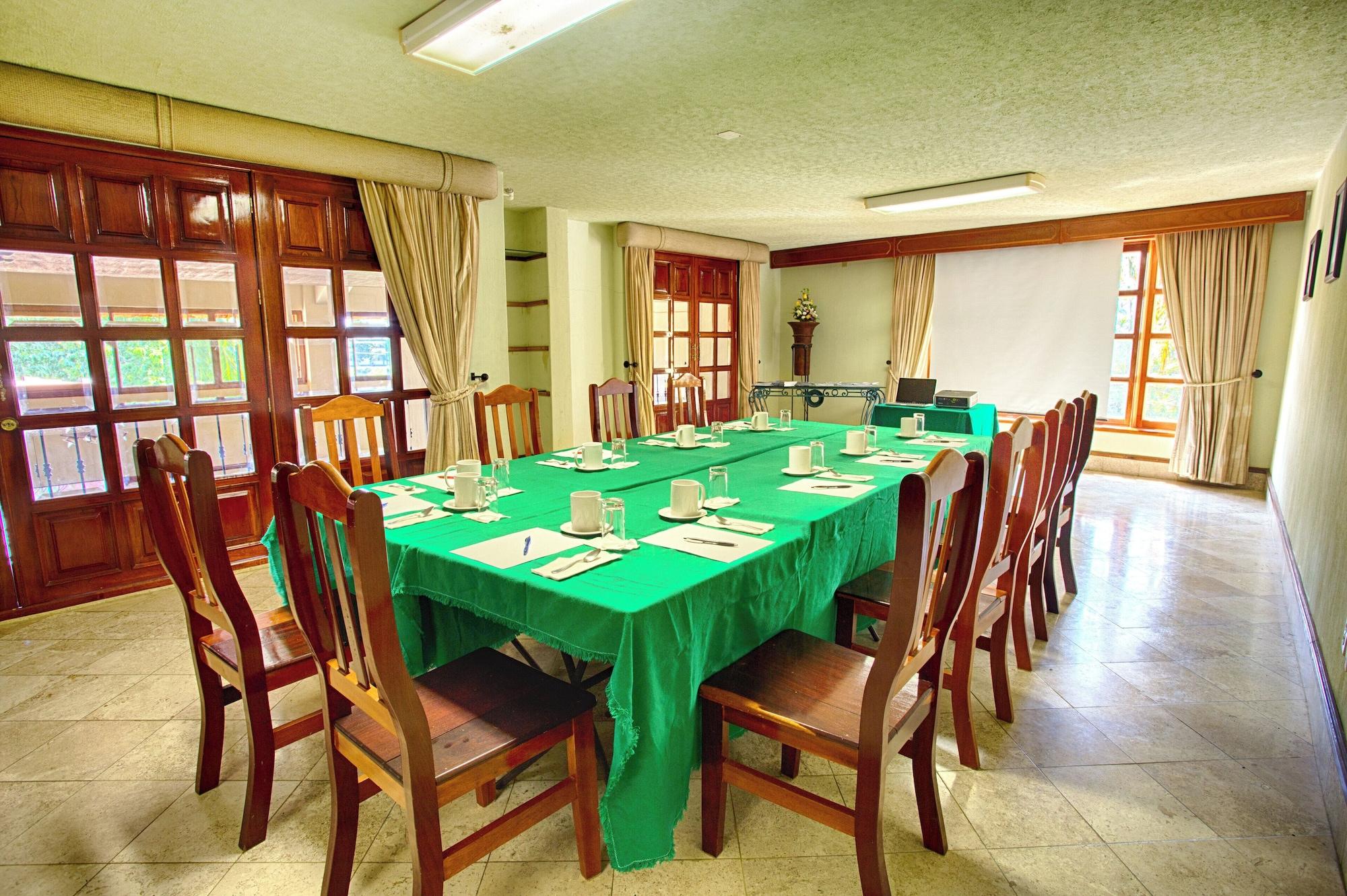 Sala de Reuniones Hotel Garza Canela