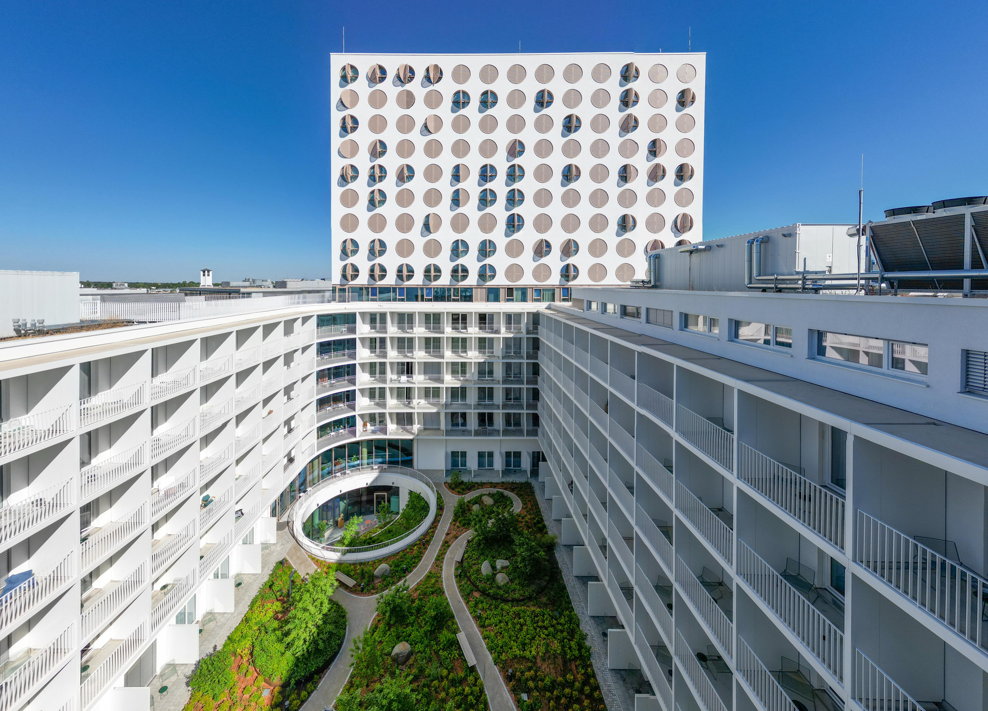 Vista Exterior Revo Munich