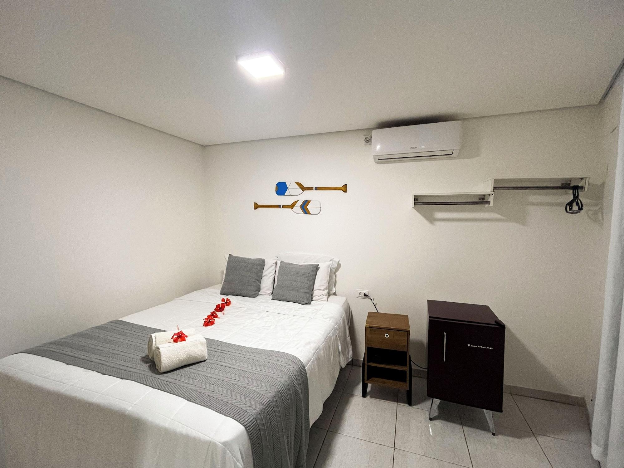 Habitación Pousada Unaí - Casa Flor