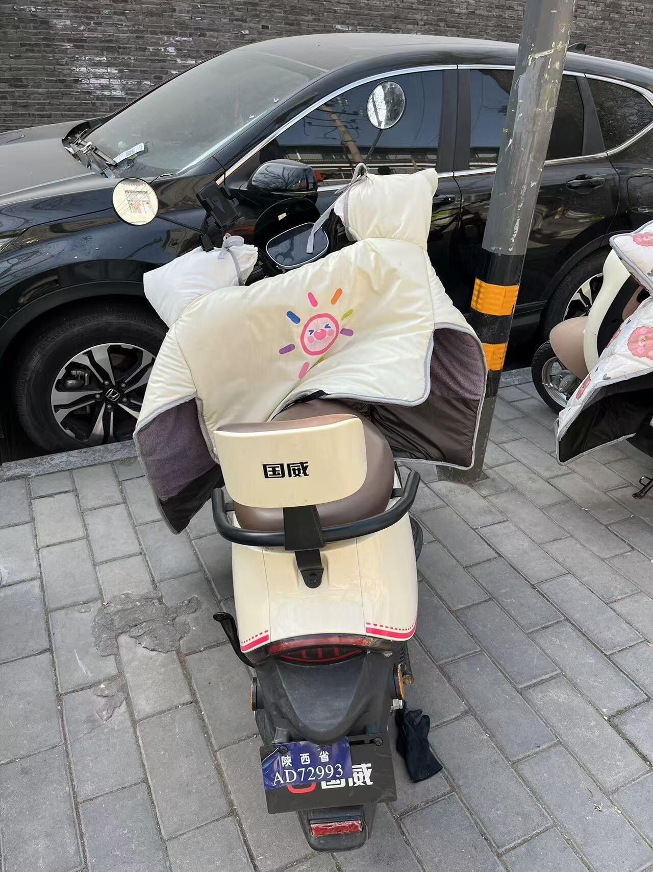 Vista Exterior Shi San Du Fu Qing Nian Lv She