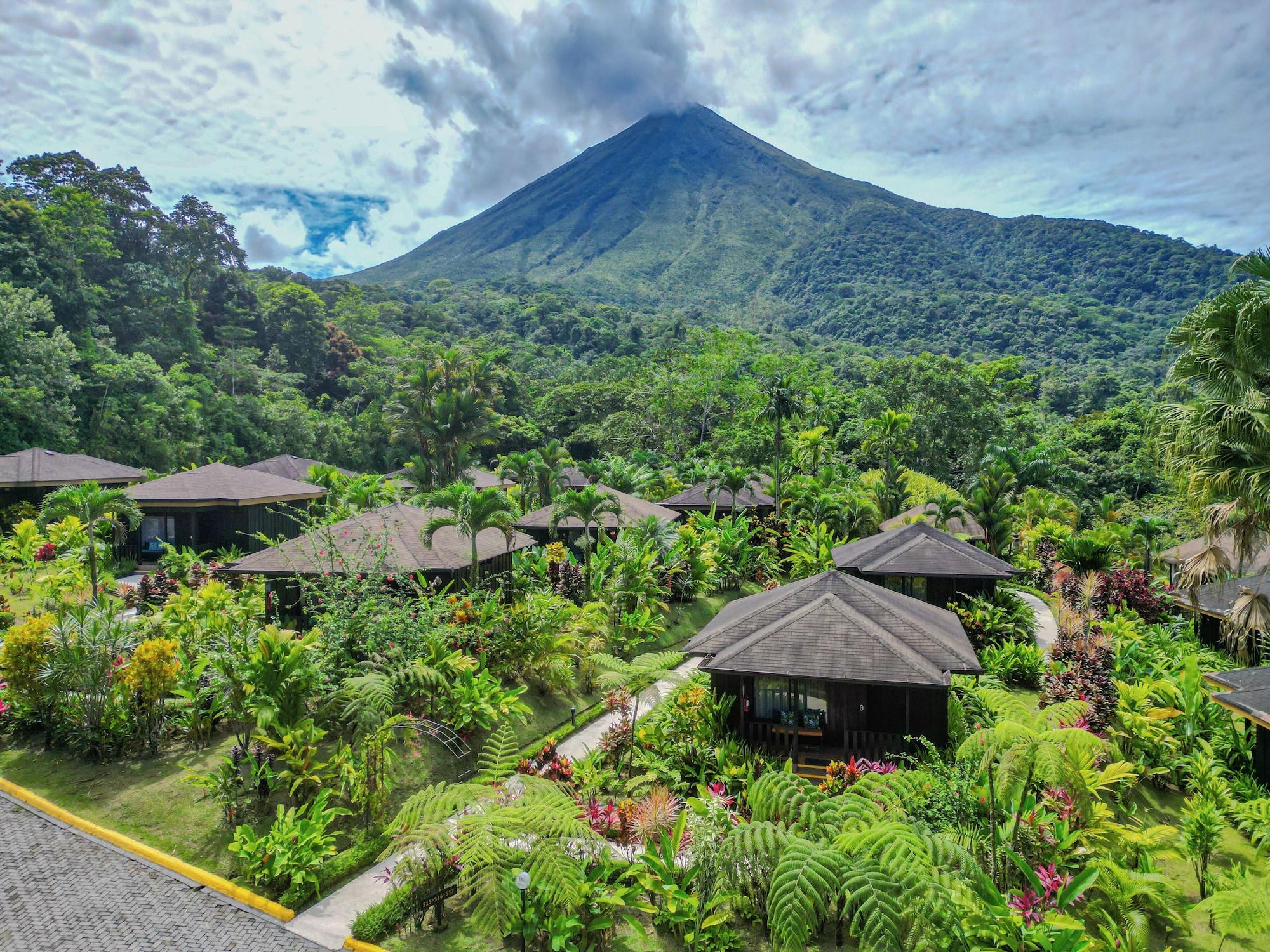 Vista Exterior Hotel Lomas del Volcán