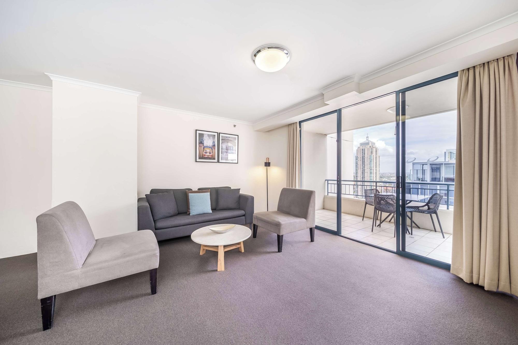 Varios Oaks Sydney Castlereagh Suites