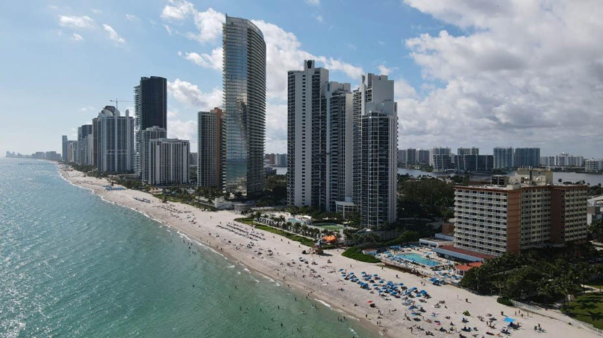 Varios Areia Azul Aparts Miami