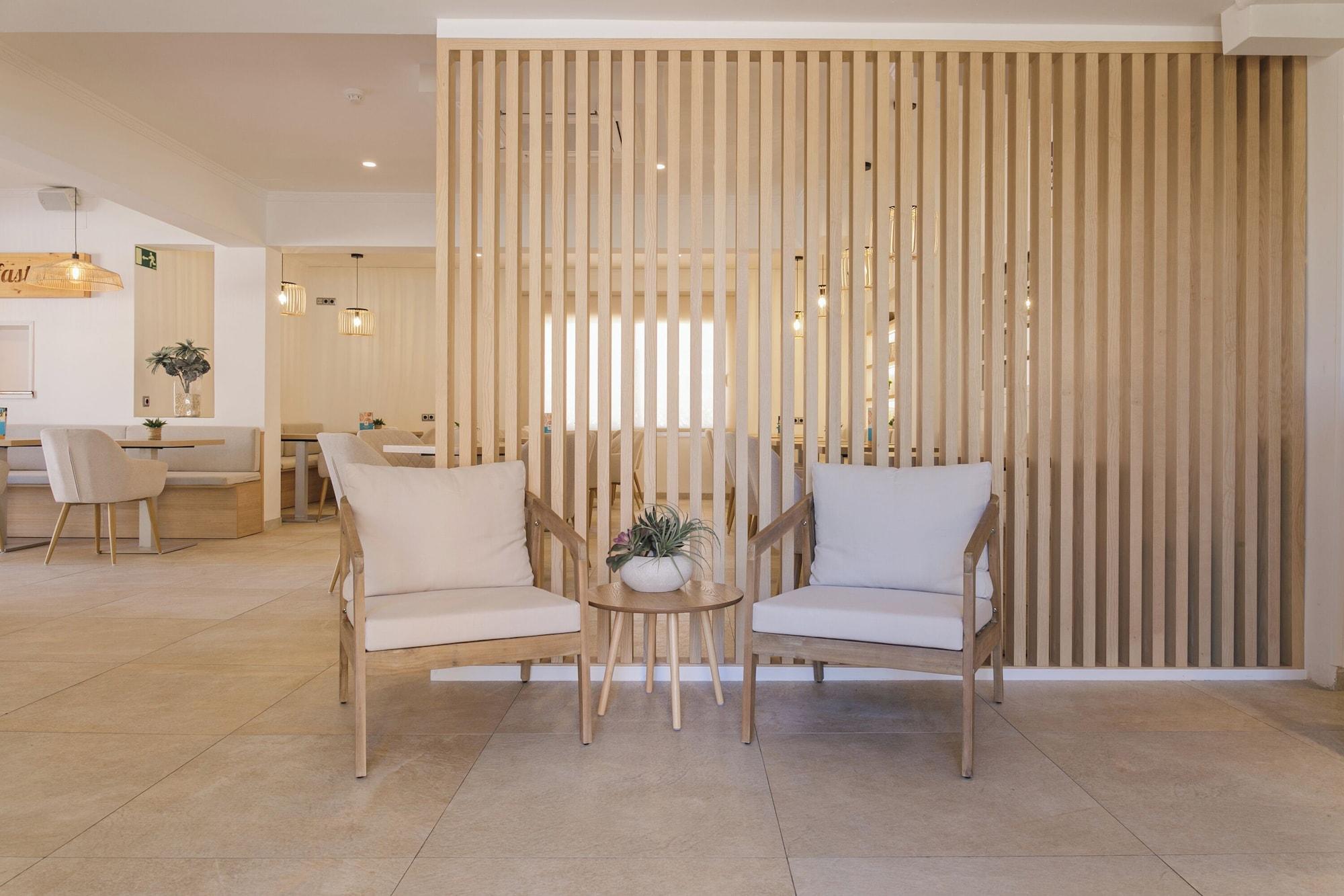 Vista Lobby Hotel Gabarda