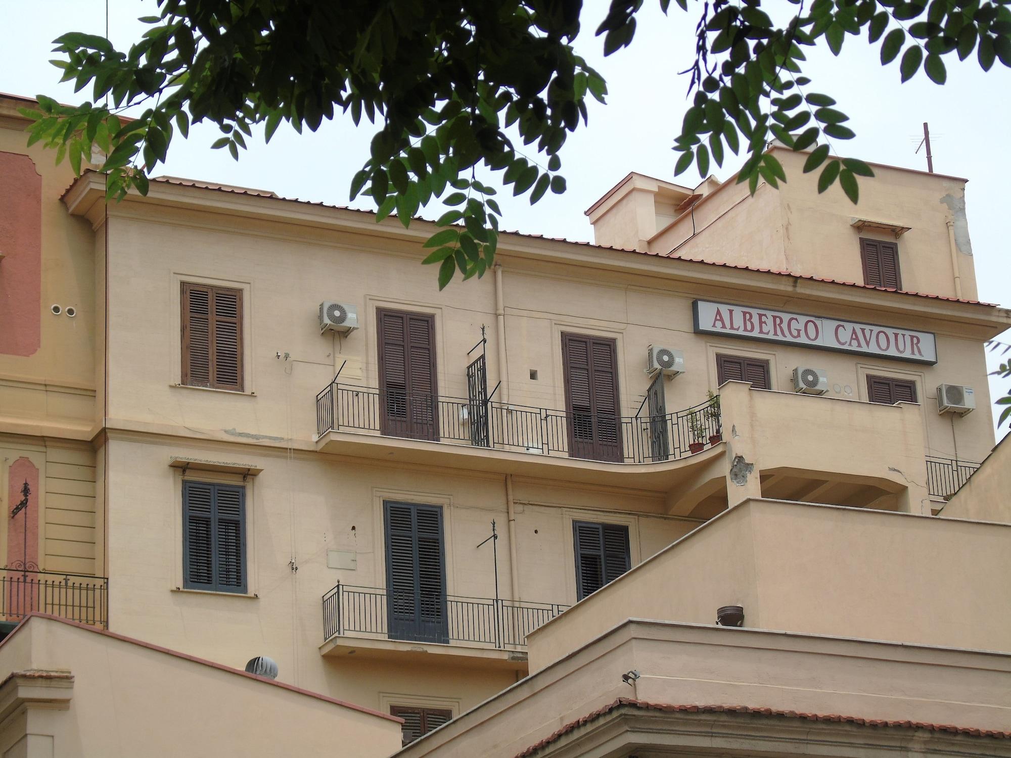 Vista Exterior Albergo Cavour