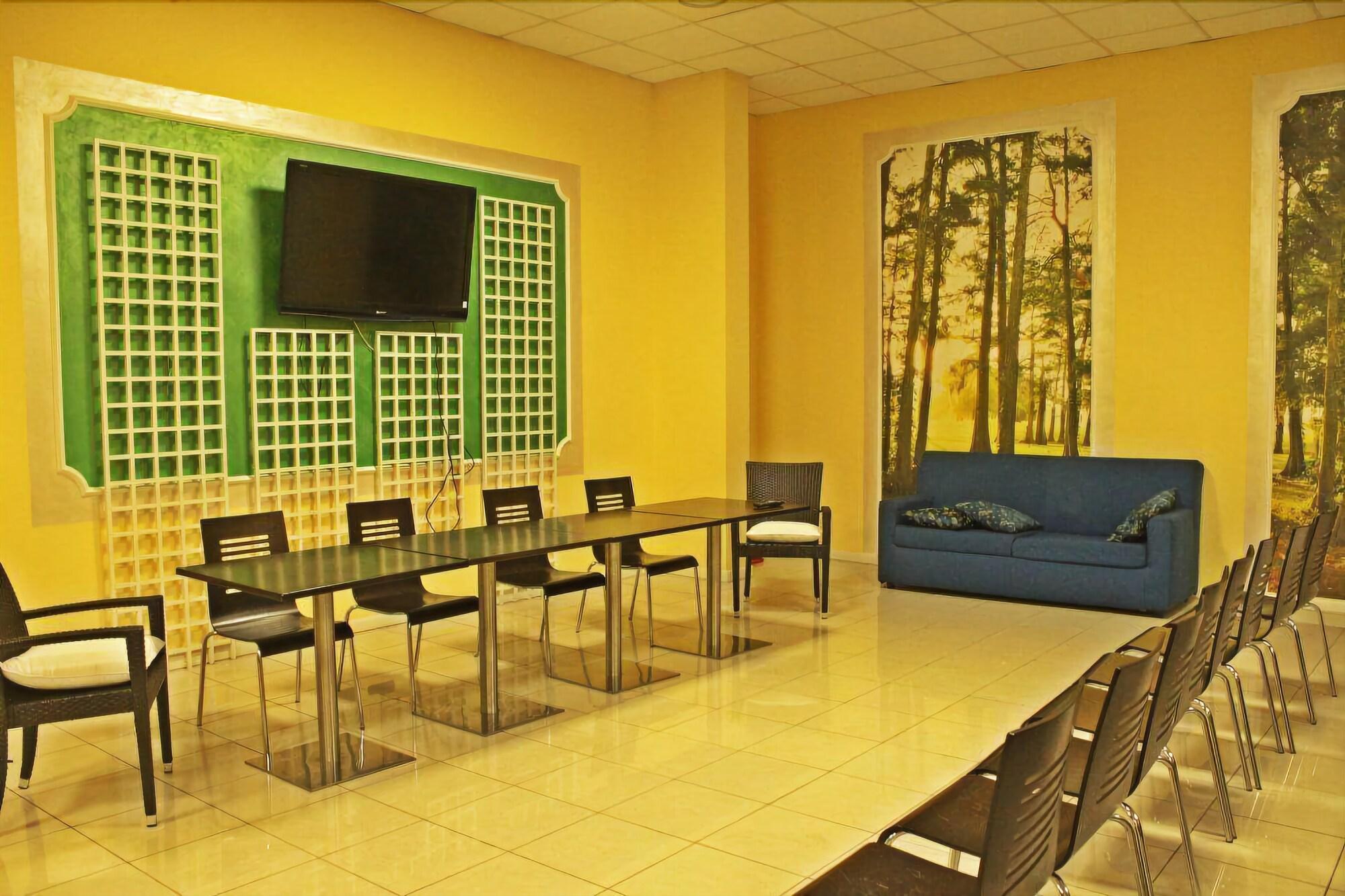 Centro de Negocios Hotel La Quercia