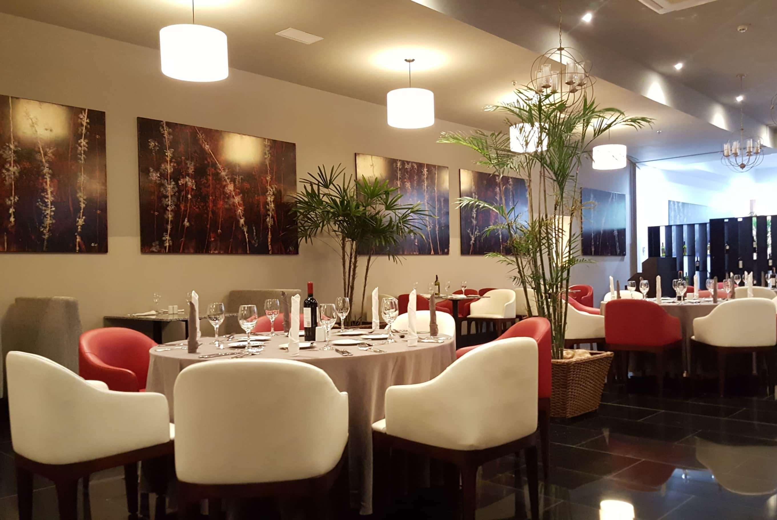 Restaurant Wyndham Manta Sail Plaza Hotel And Convention Cent