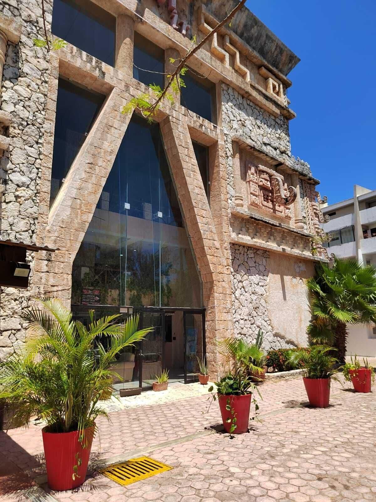 Varios Mayasol Hotel