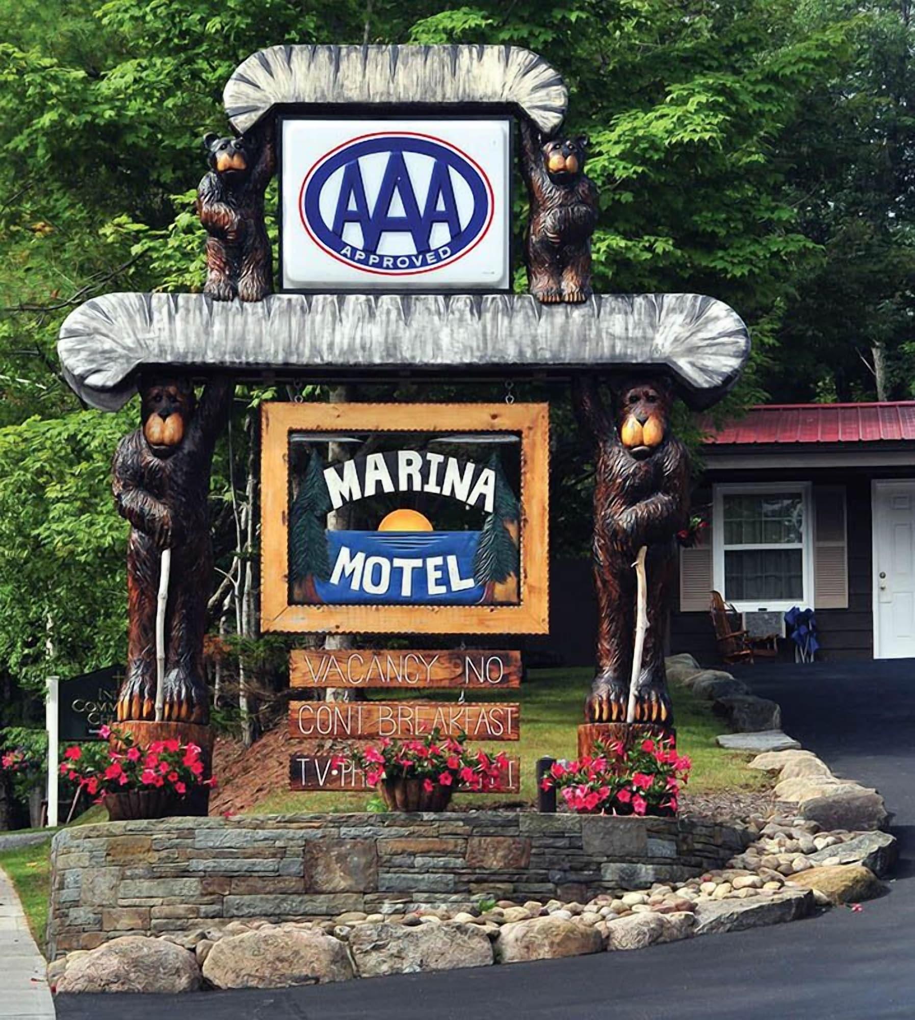 Vista Exterior Marina Motel