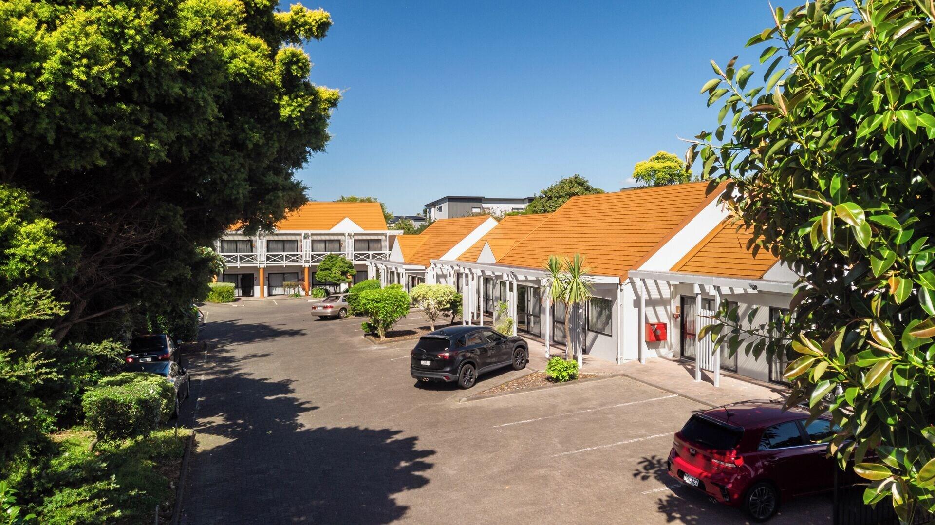 Varios Mt. Wellington Motel