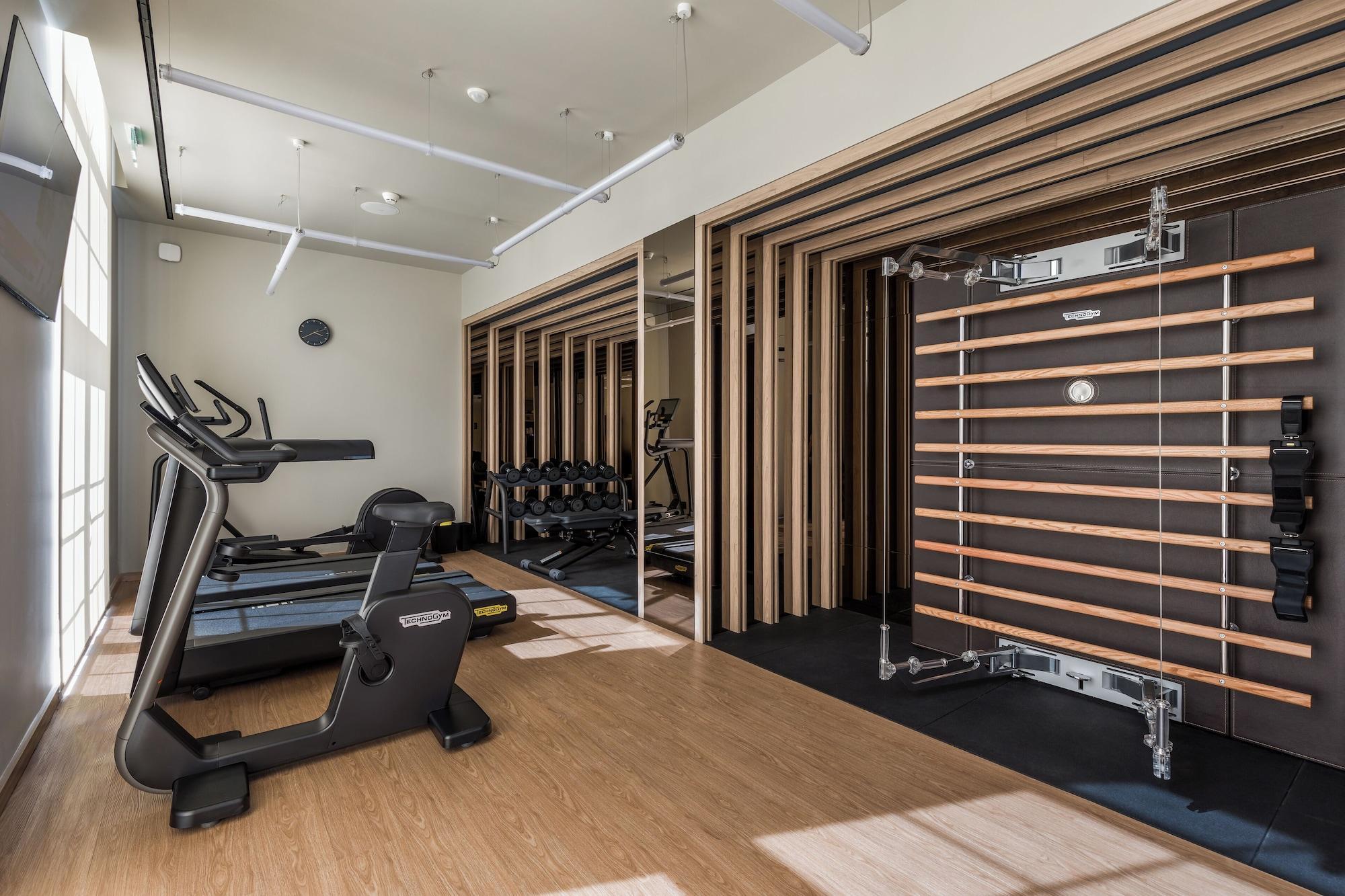 Gimnasio Maison Albar - Amoure