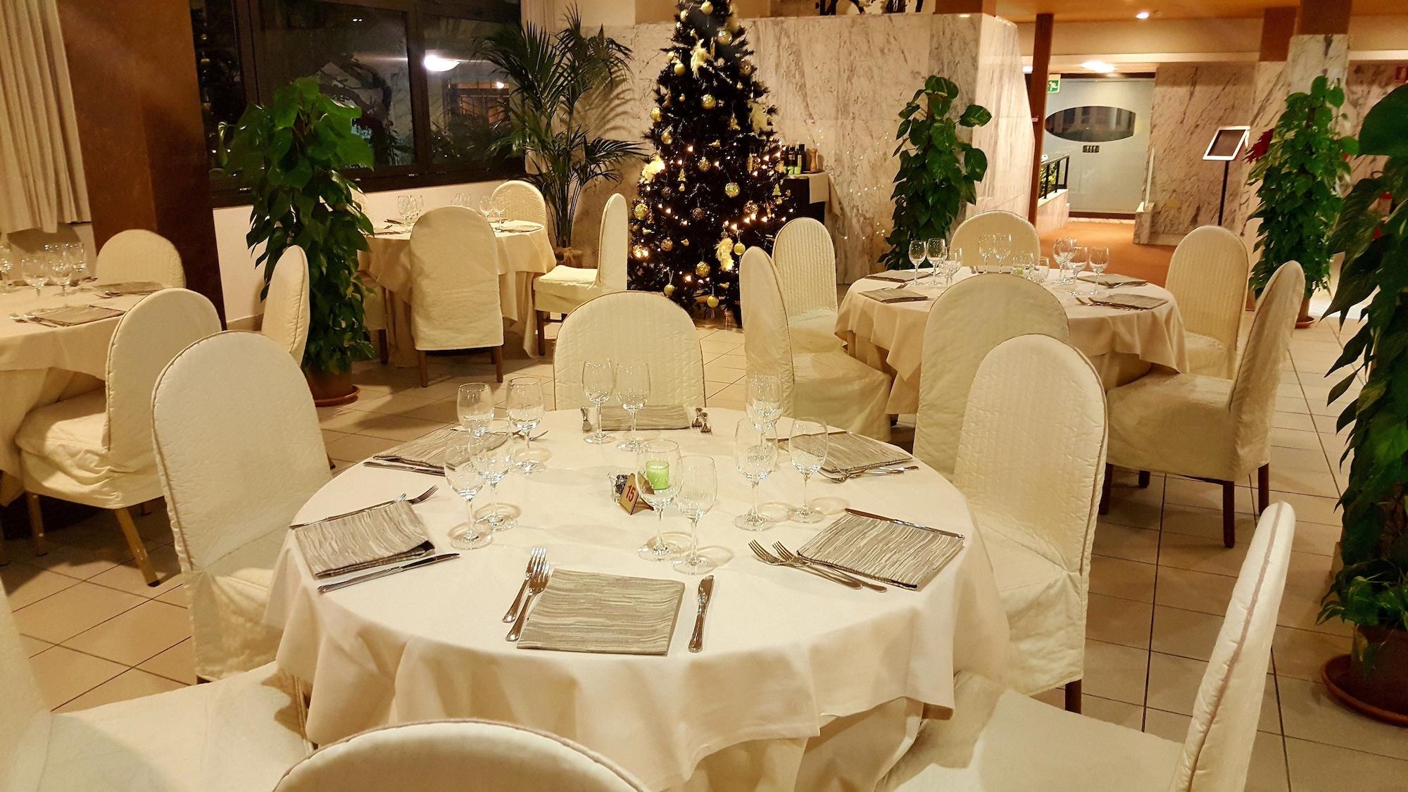 Restaurant Dune Hotel & RTA Boschetto Holiday