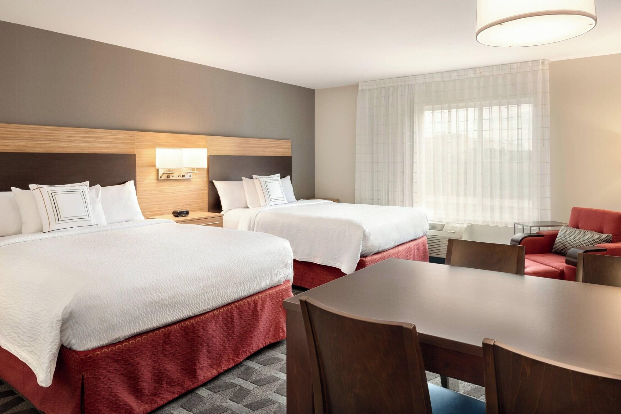 Habitación TownePlace Suites by Marriott Milwaukee Grafton