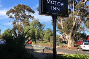 Alojamiento - Melton Motor Inn