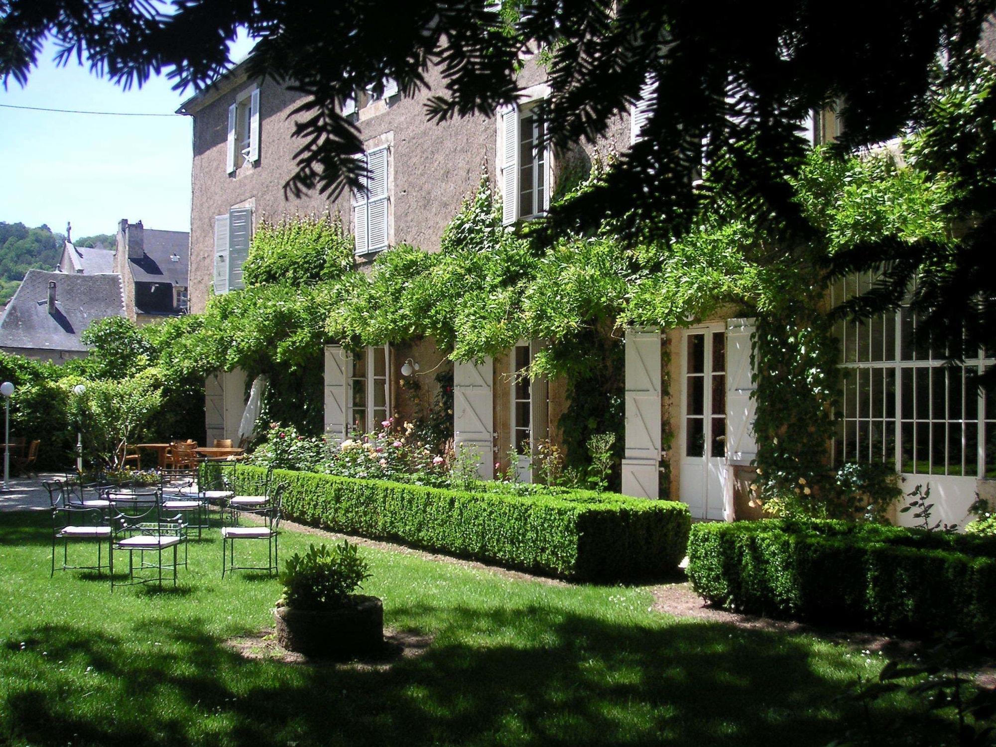 Vista Exterior Hôtel La Roseraie