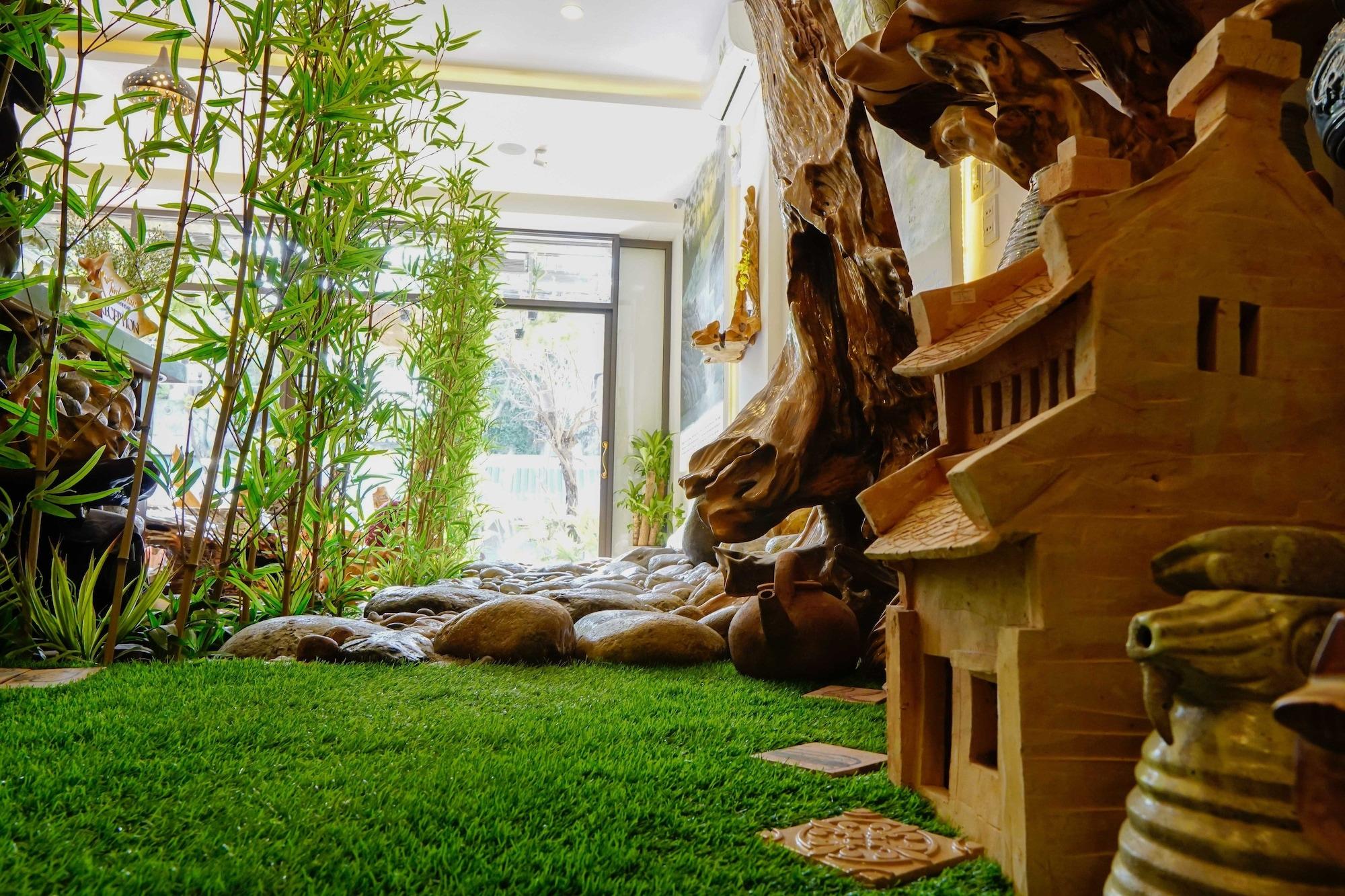 Vista Lobby Phuong Tran Apartment and Hotel