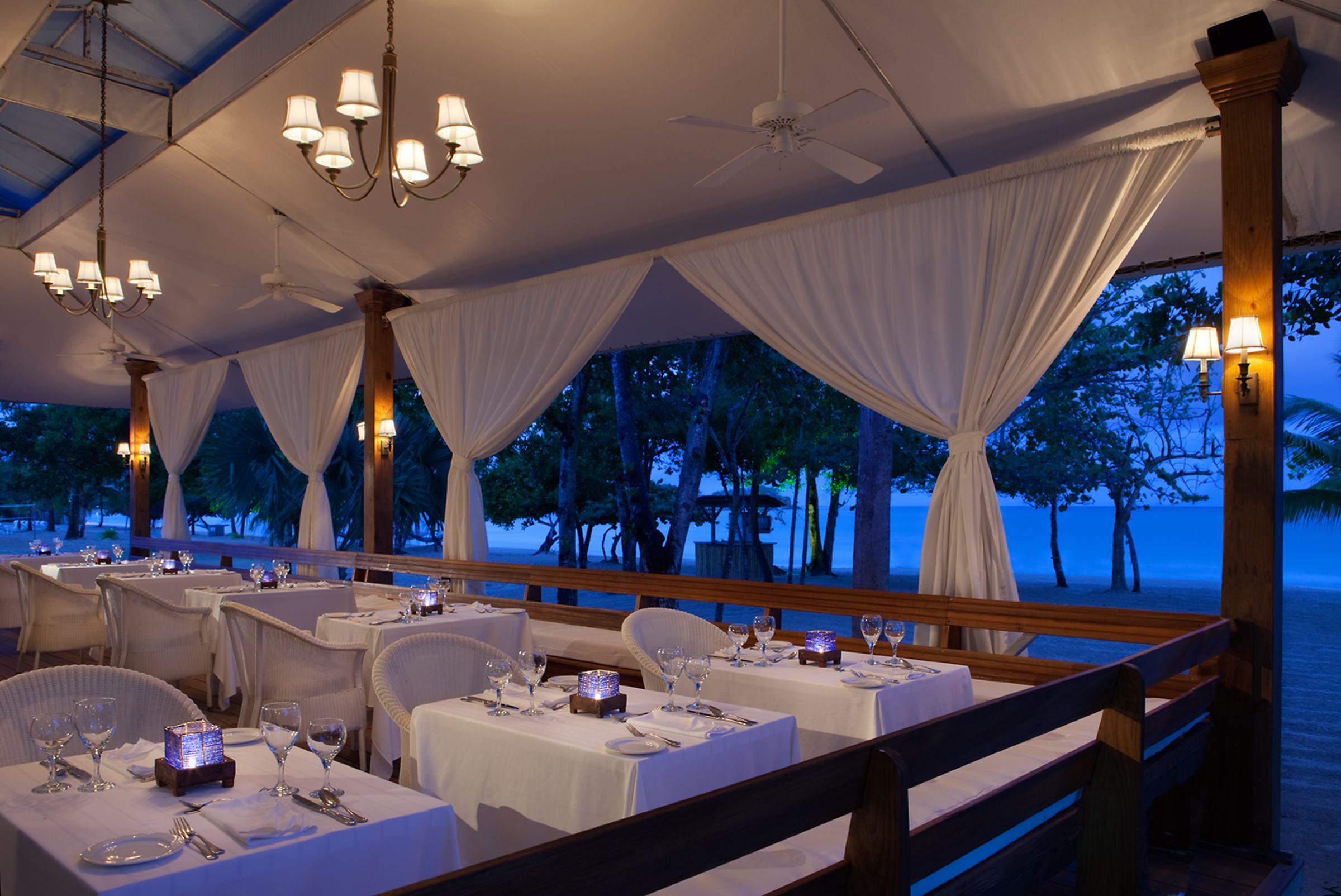 Restaurant Couples Negril All Inclusive