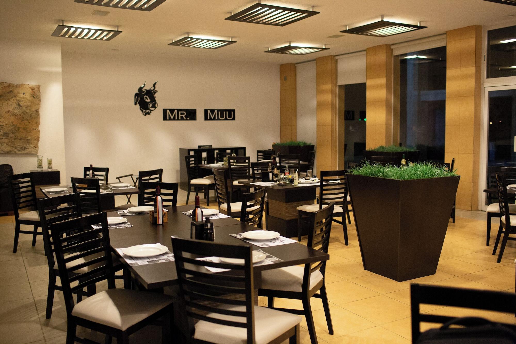 Restaurant Hotel Aeropuerto Morelia