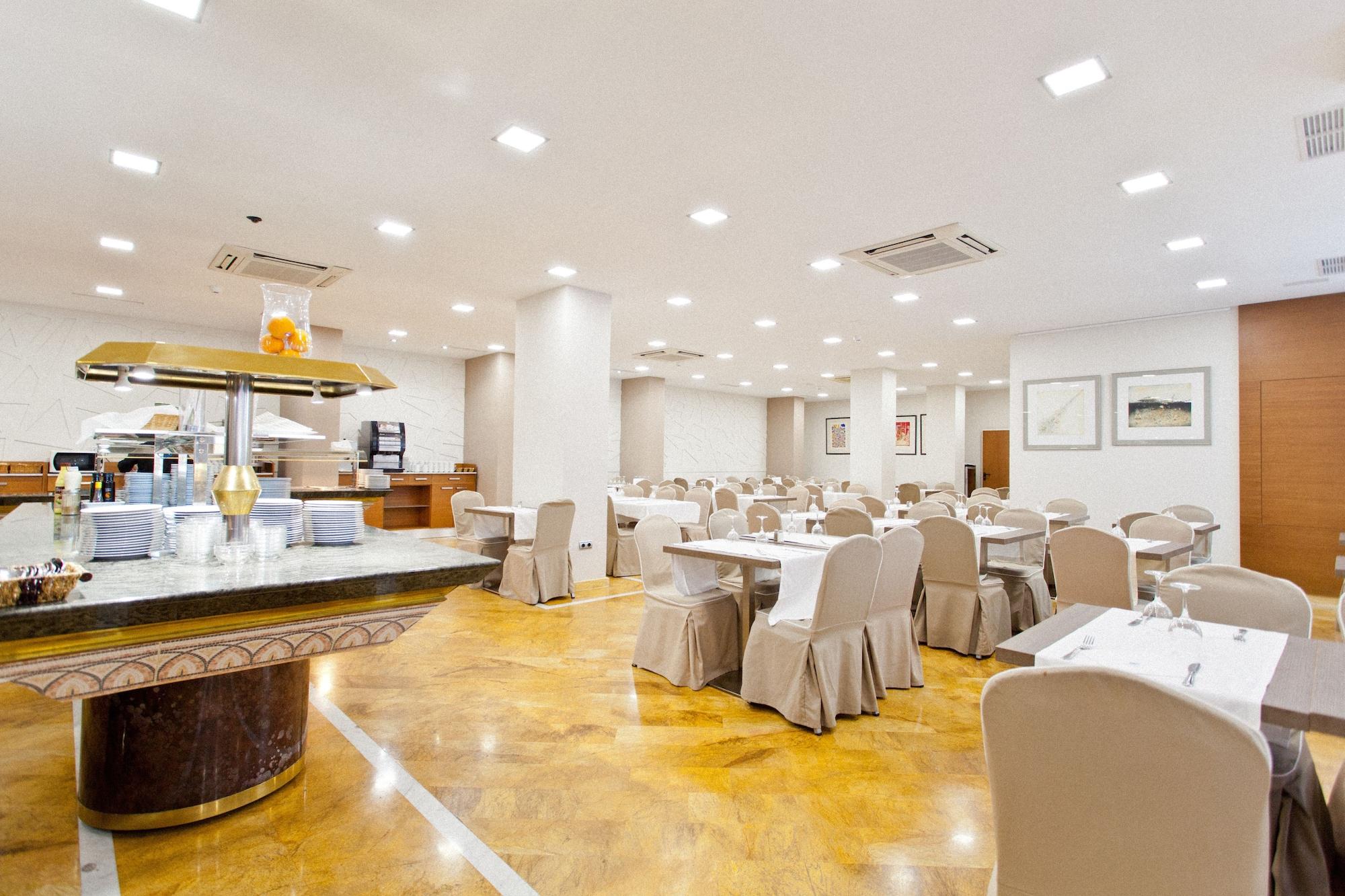 Restaurant Hotel Porcel Sabica