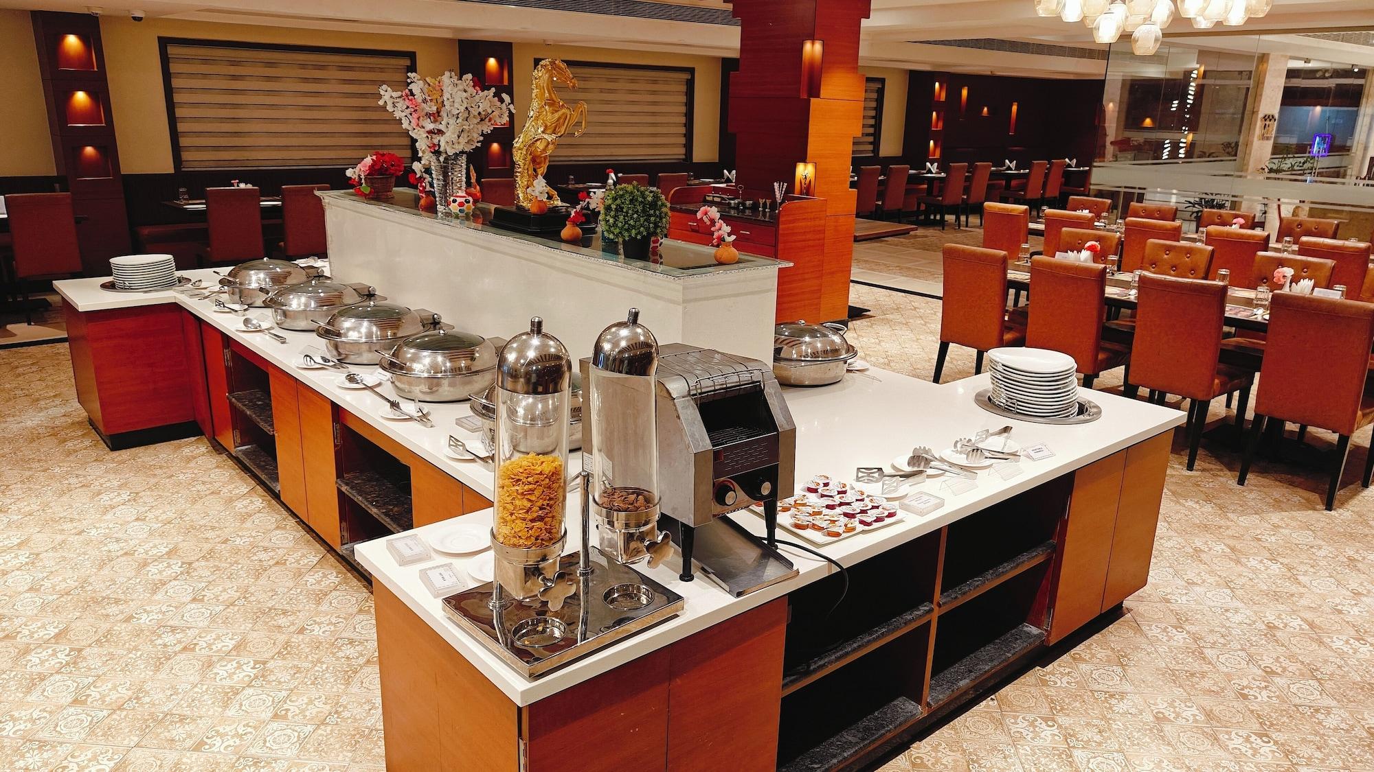 Restaurant MM Legacy - A Bergamont Hotel - Kanchipuram