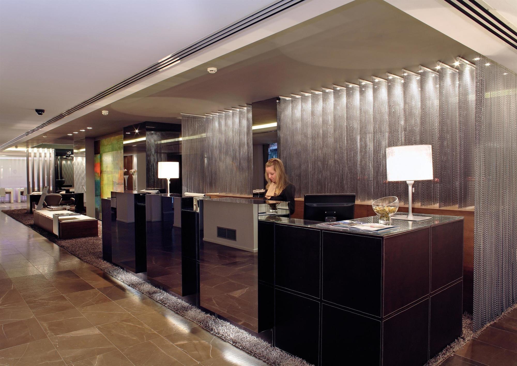 Vista Lobby Barceló Oviedo Cervantes