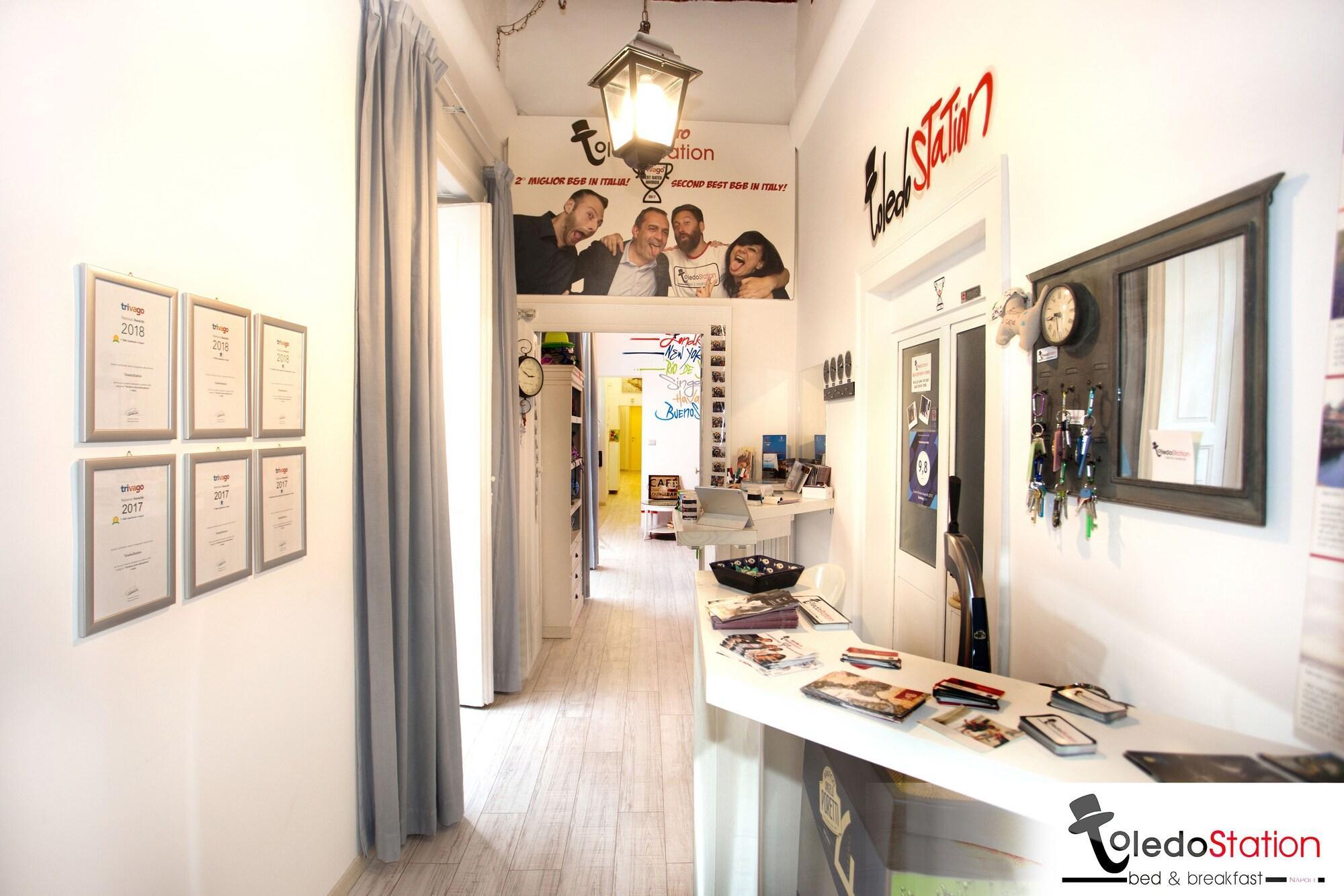 Vista Lobby Toledo station Bed & breakfast