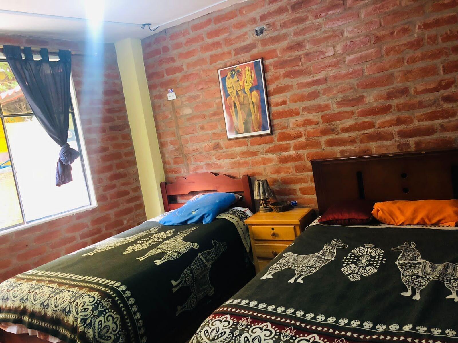 Varios Hotel La Casa Amarilla City