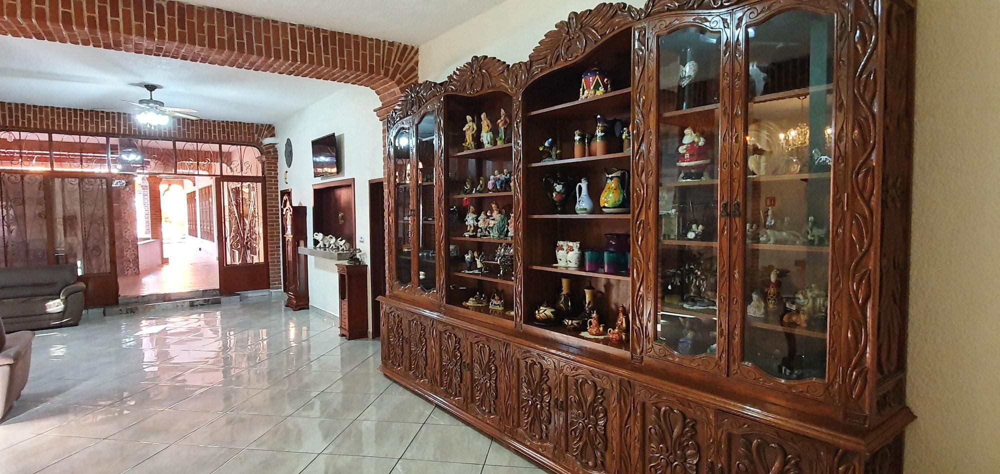 Vista Lobby El Jardin Del Edén